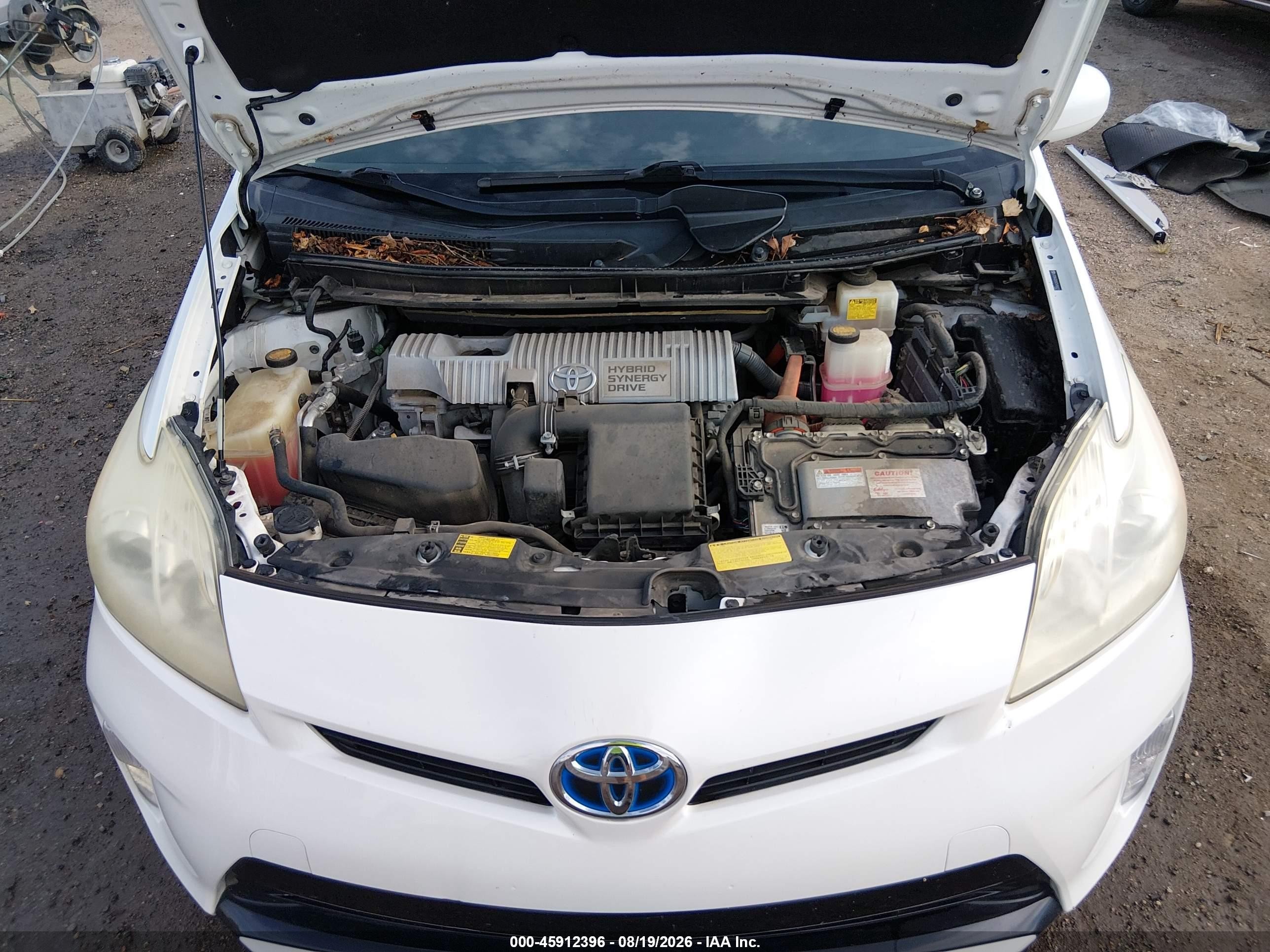 2012 Toyota Prius Two White vin: JTDKN3DU5C5458021