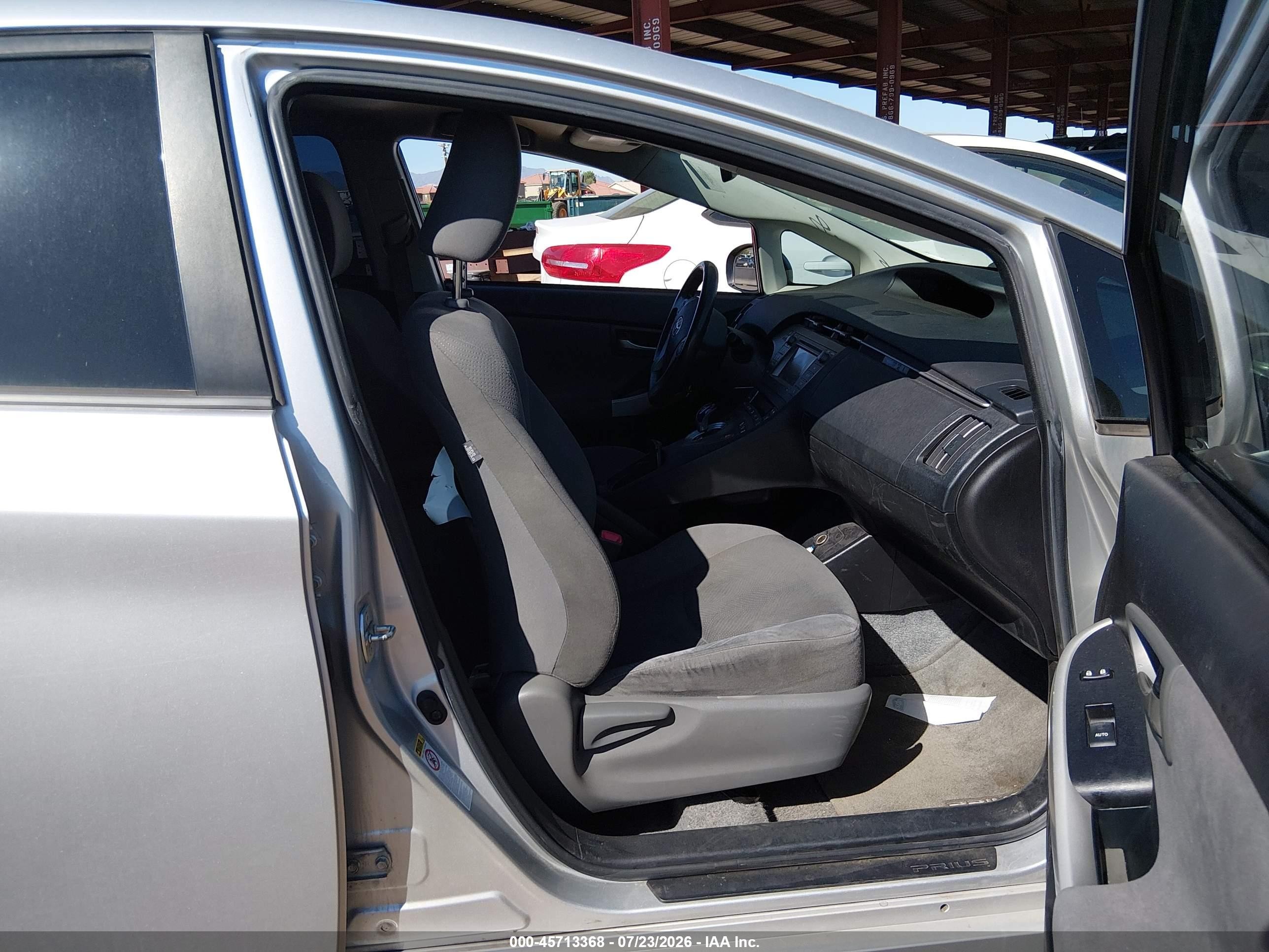 2012 Toyota Prius Two Silver vin: JTDKN3DU5C5488457