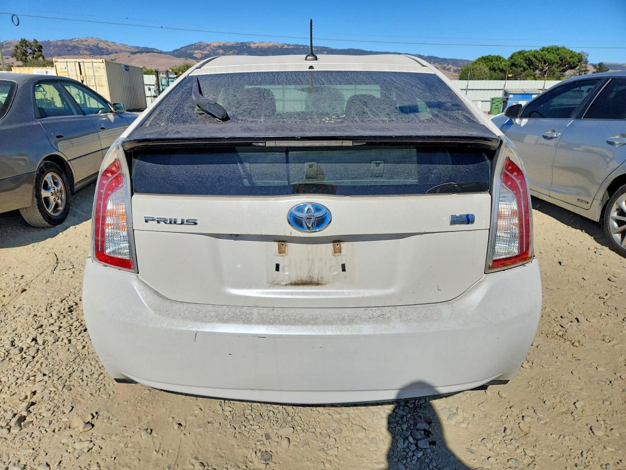 2012 Toyota Prius Three White vin: JTDKN3DU5C5494520