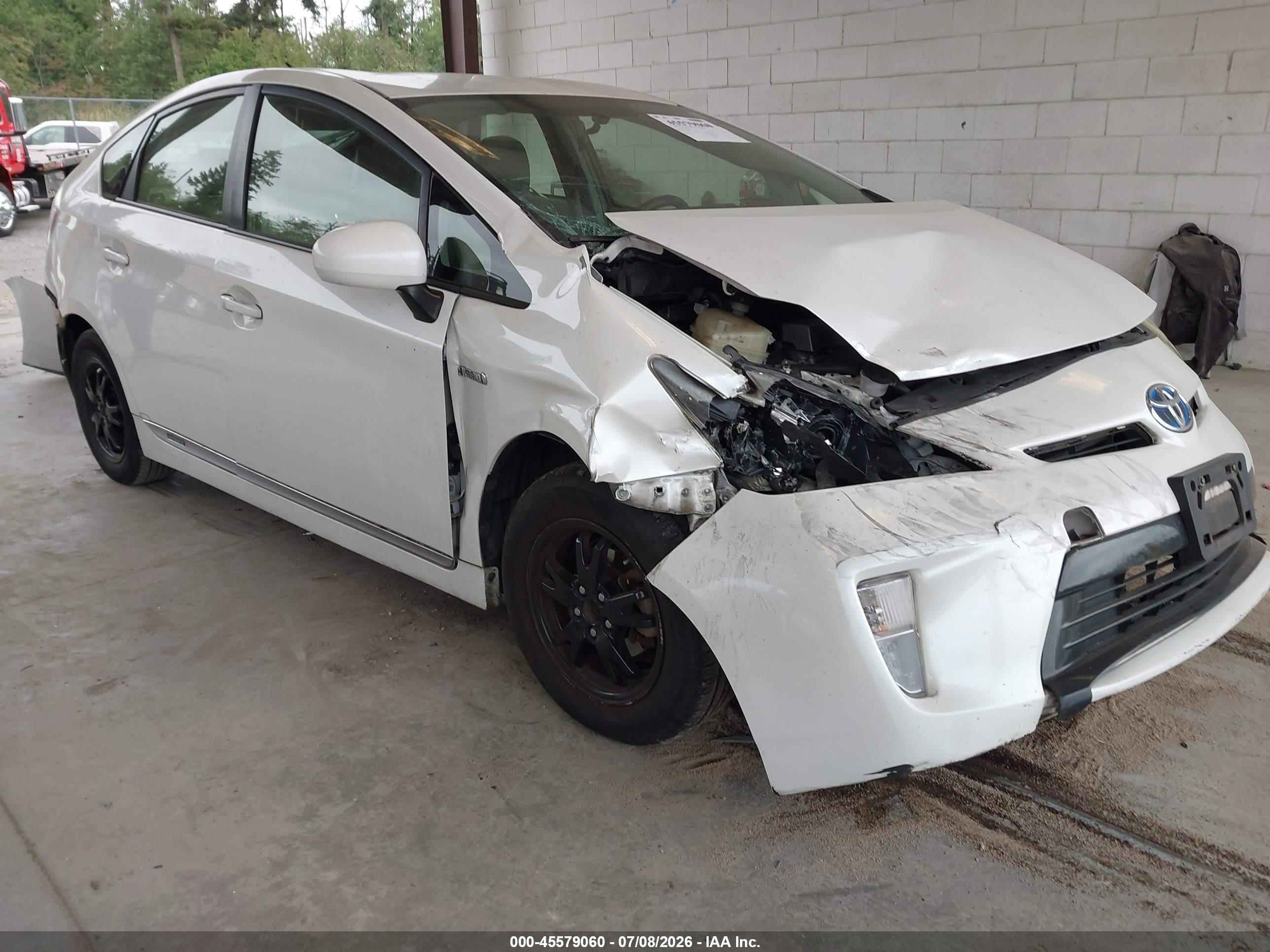 2012 Toyota Prius Two White vin: JTDKN3DU5C5518010
