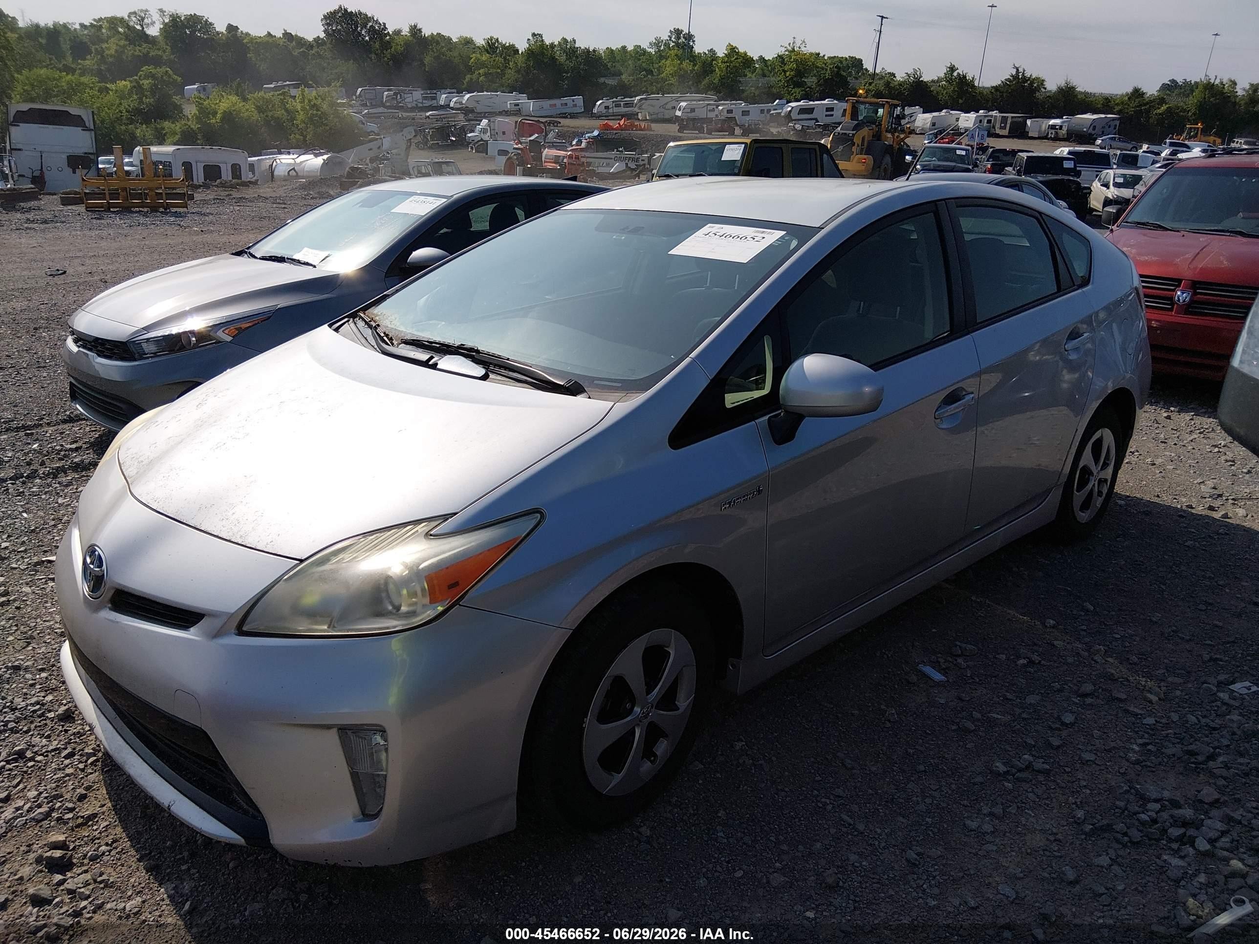2013 Toyota Prius Three White vin: JTDKN3DU5D0337214