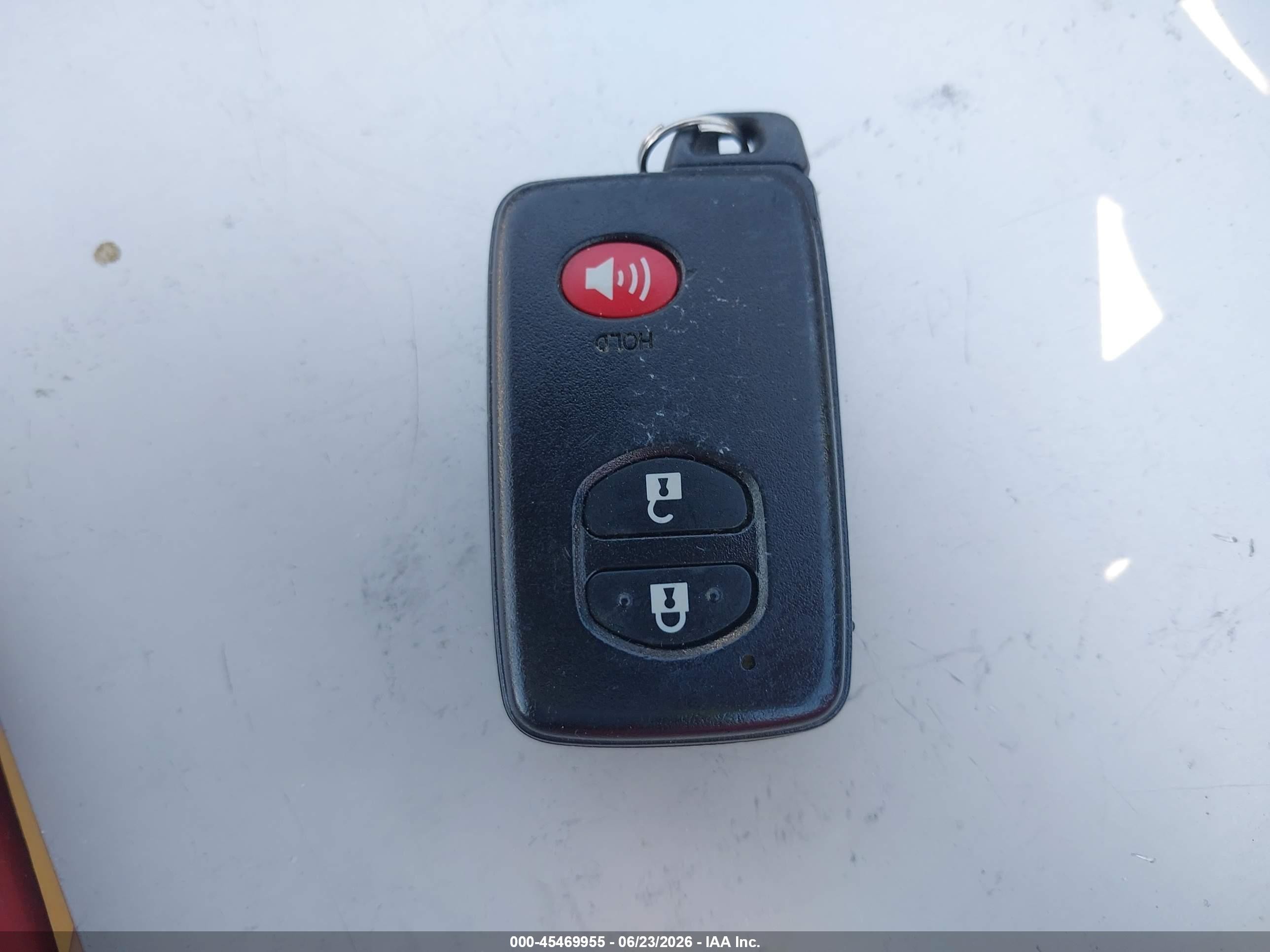 2013 Toyota Prius Three Silver vin: JTDKN3DU5D0347497