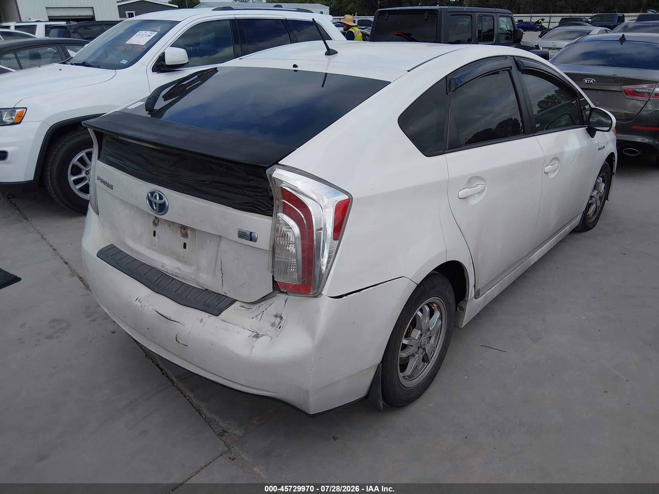 2013 Toyota Prius Two White vin: JTDKN3DU5D0348326