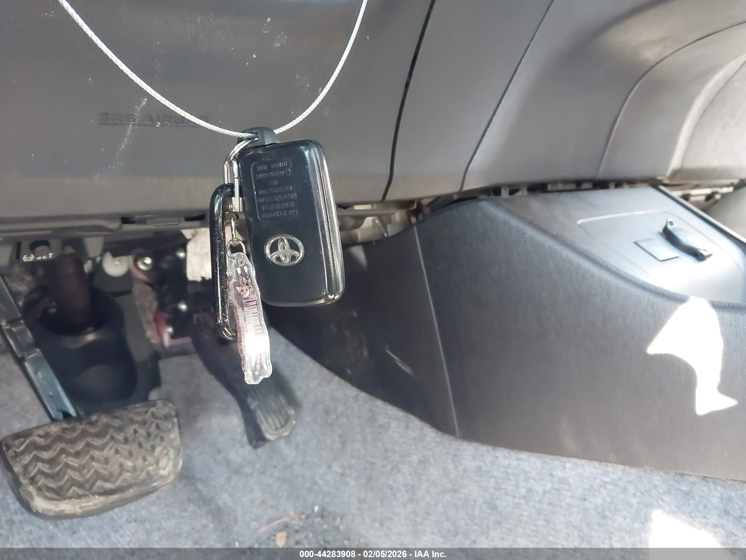 2013 Toyota Prius Two Red vin: JTDKN3DU5D0349833