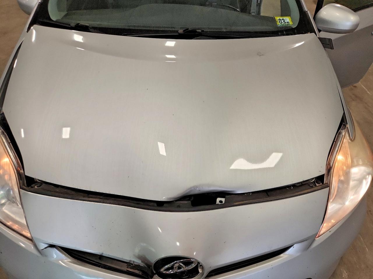 2013 Toyota Prius Four Silver vin: JTDKN3DU5D0354210