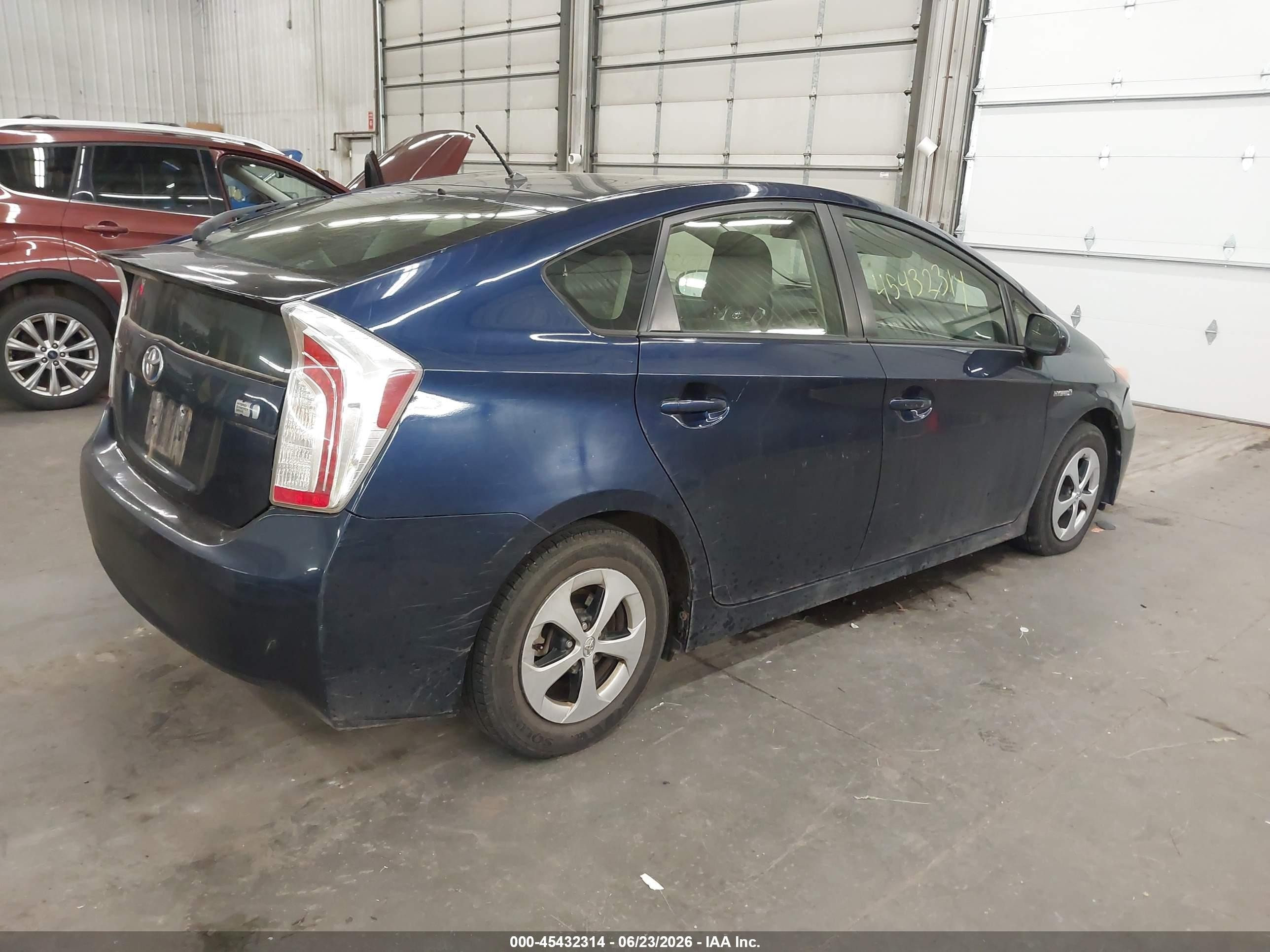 2013 Toyota Prius Two Blue vin: JTDKN3DU5D1634784