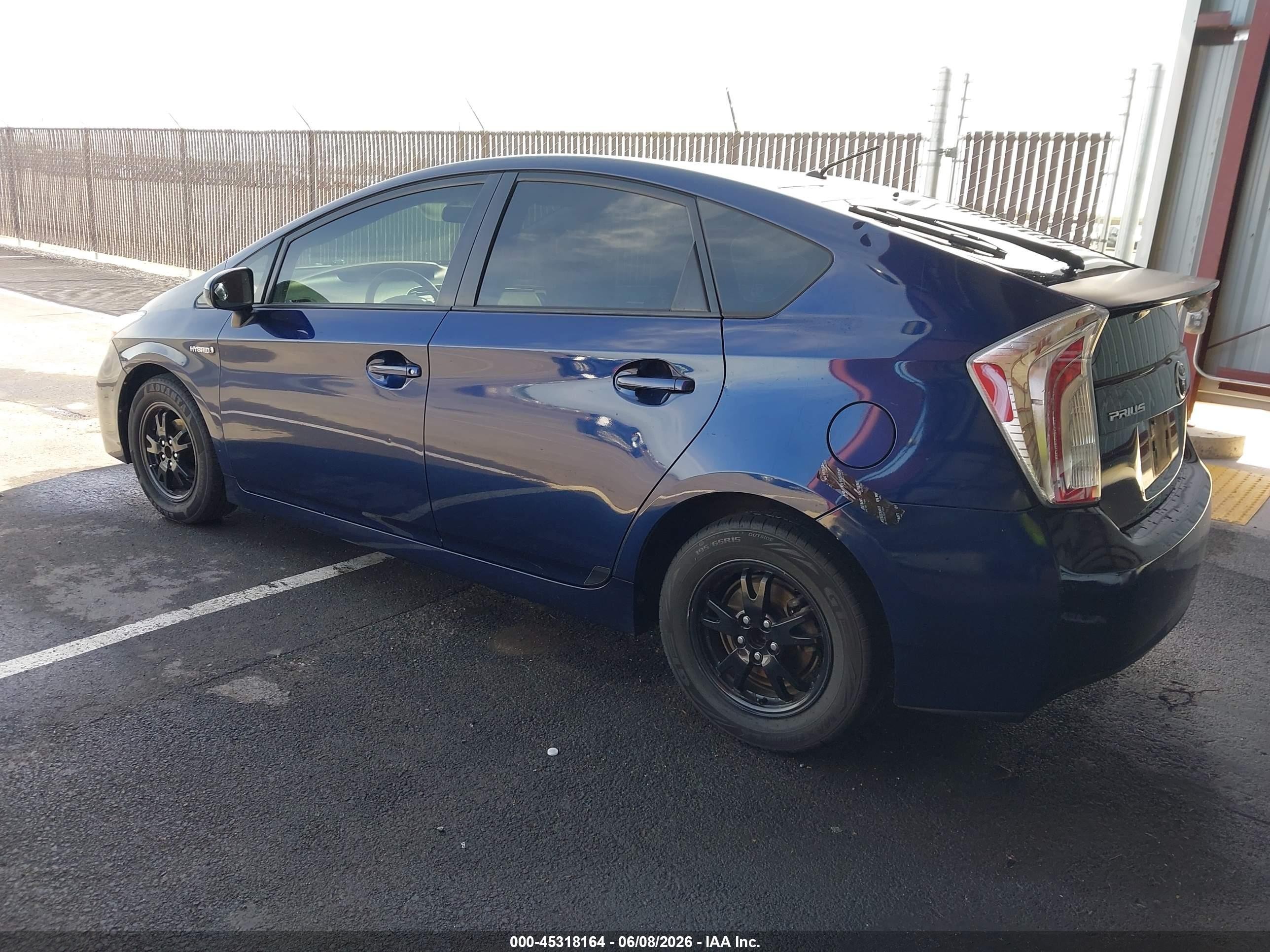 2013 Toyota Prius Two Blue vin: JTDKN3DU5D1645686
