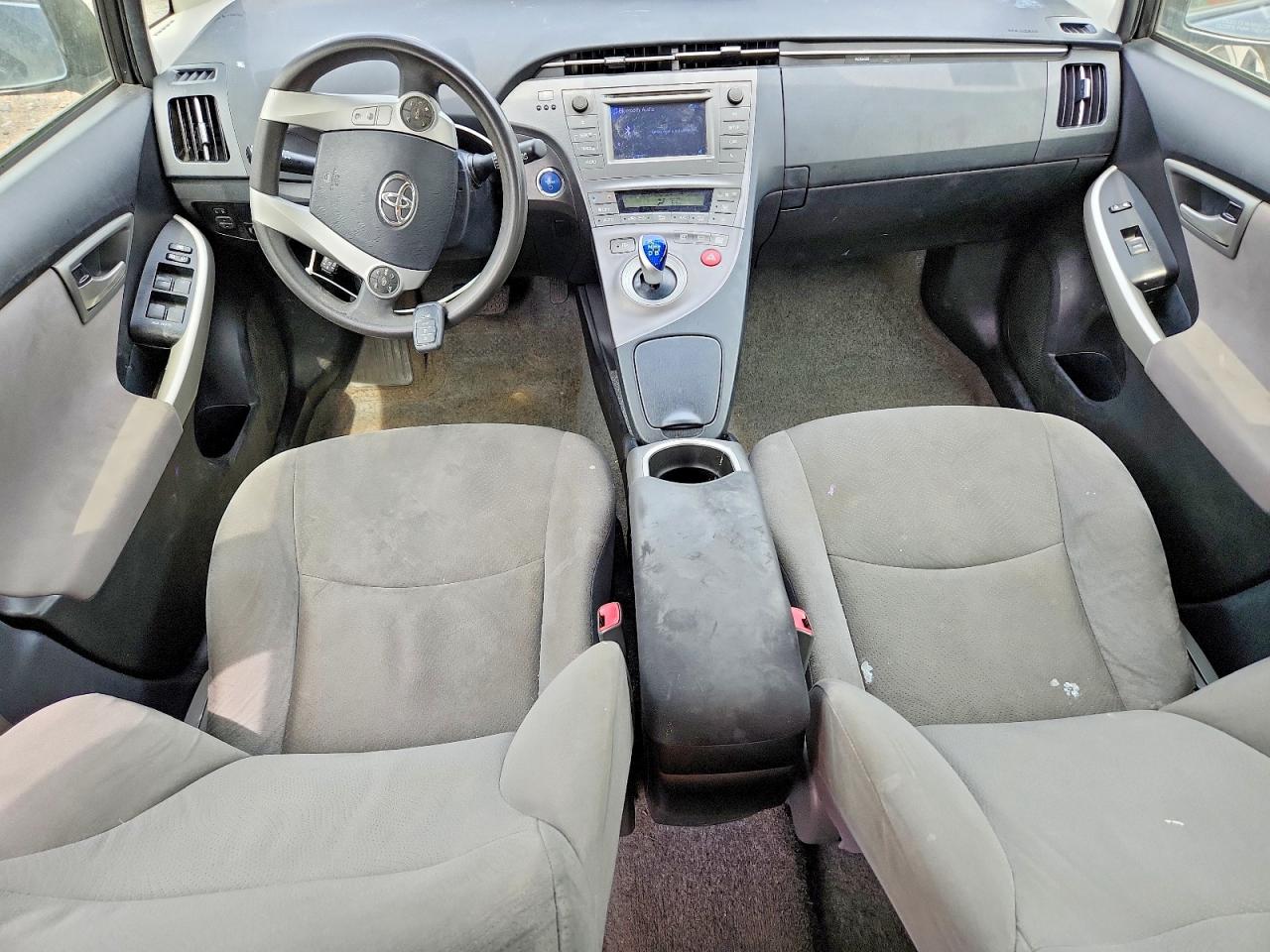 2013 Toyota Prius Two Синий vin: JTDKN3DU5D1683418