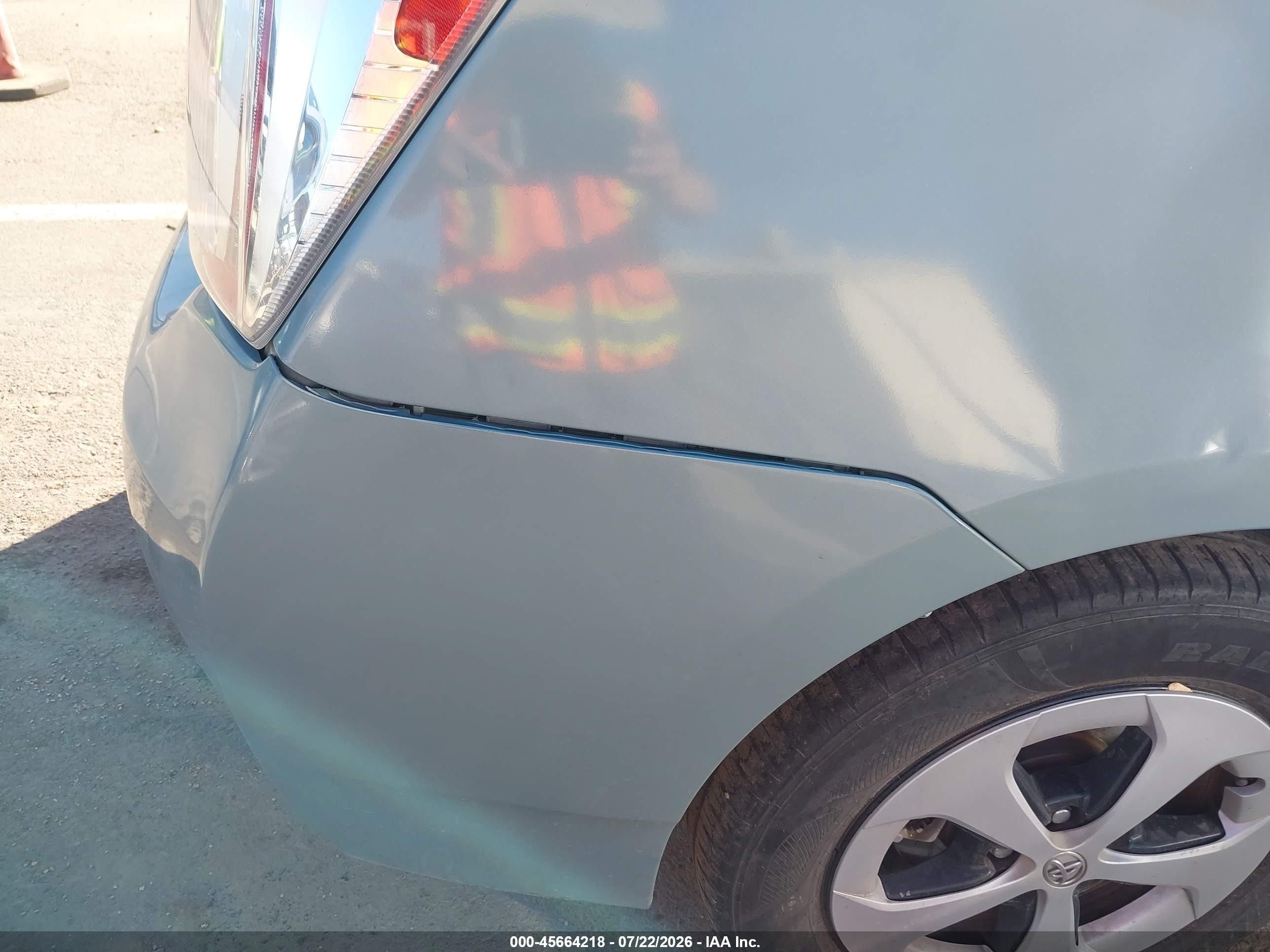 2013 Toyota Prius Two Green vin: JTDKN3DU5D1723965