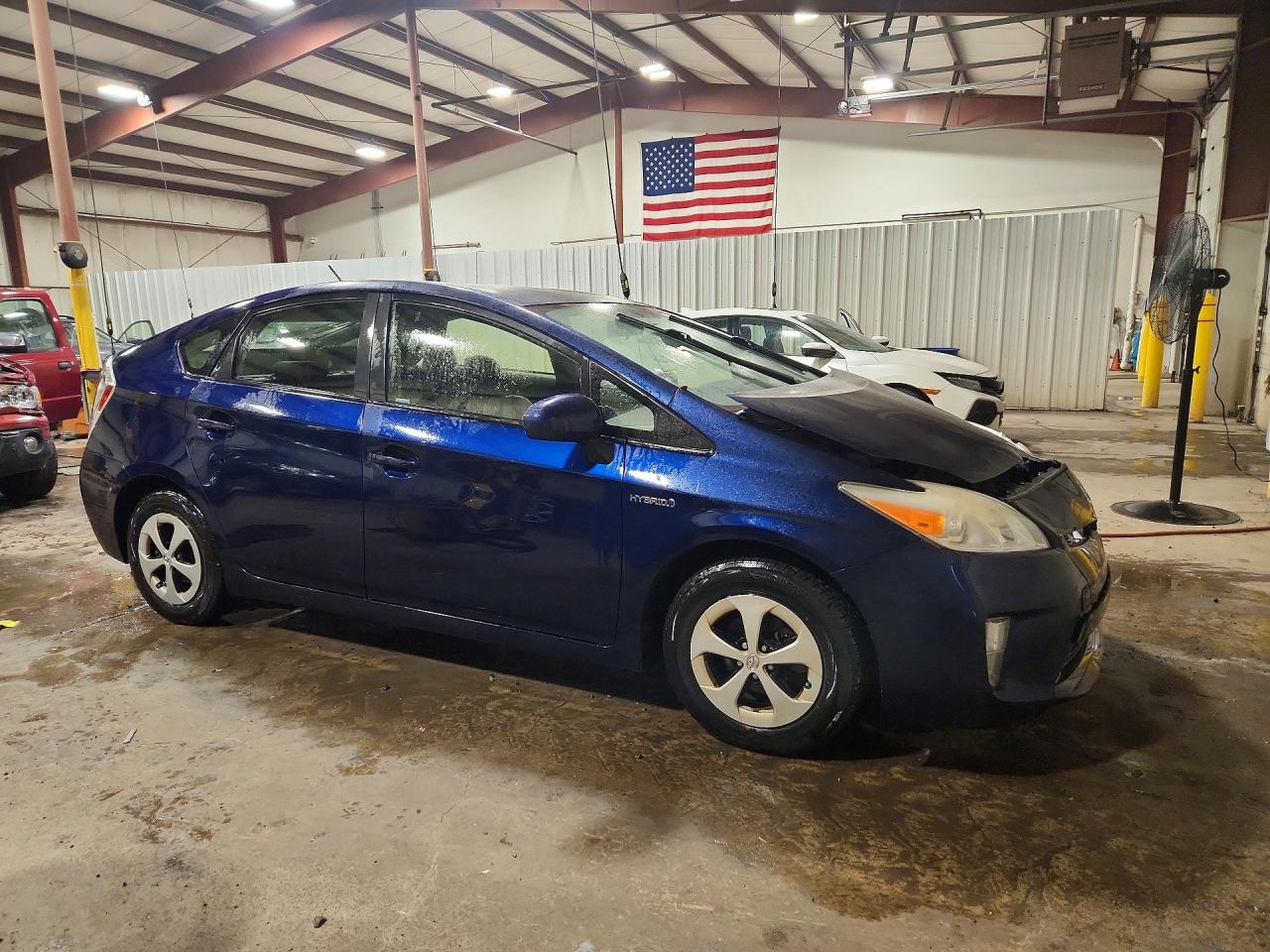 2013 Toyota Prius Two Blue vin: JTDKN3DU5D1729104