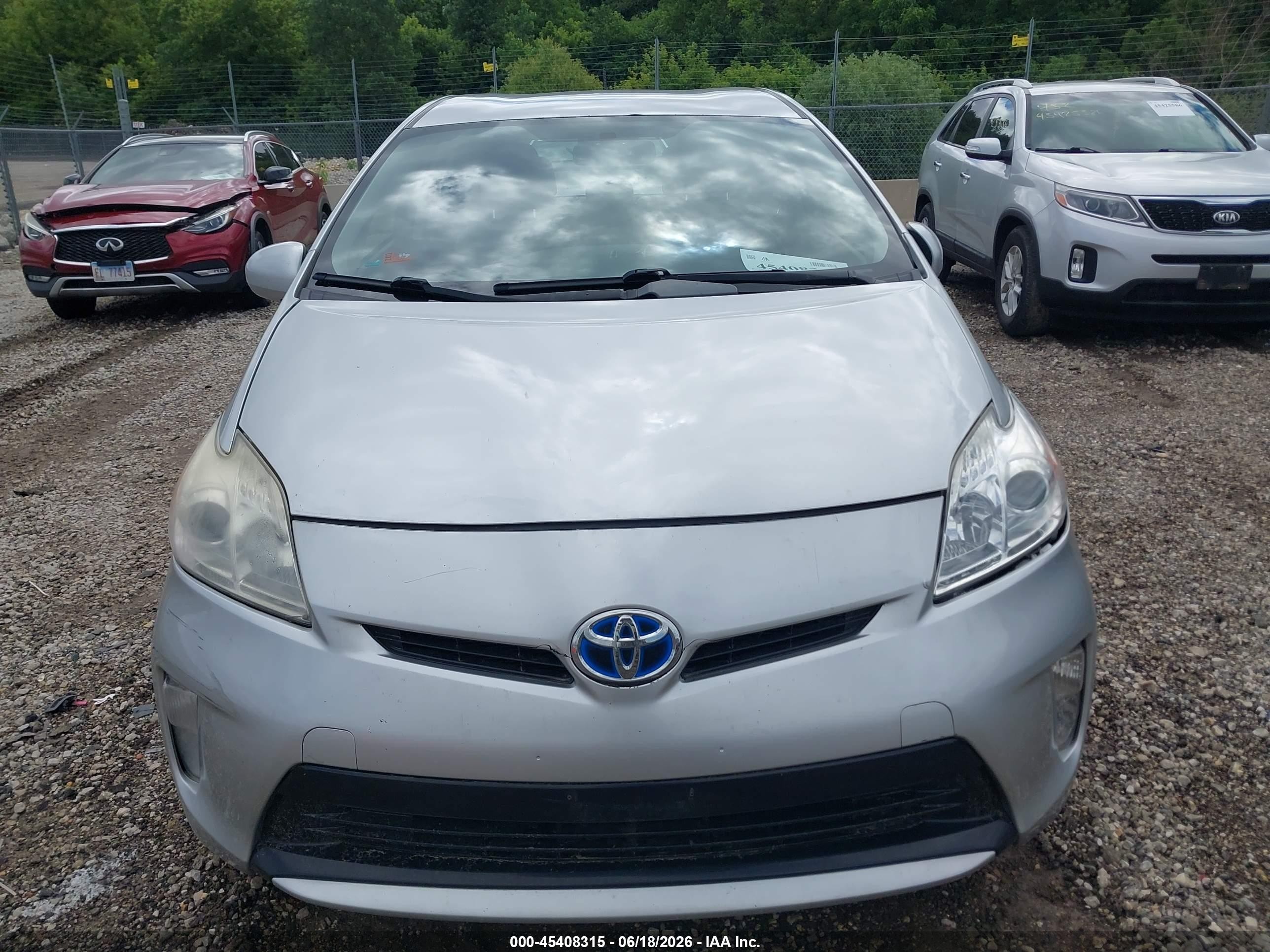 2013 Toyota Prius Two Silver vin: JTDKN3DU5D5564907