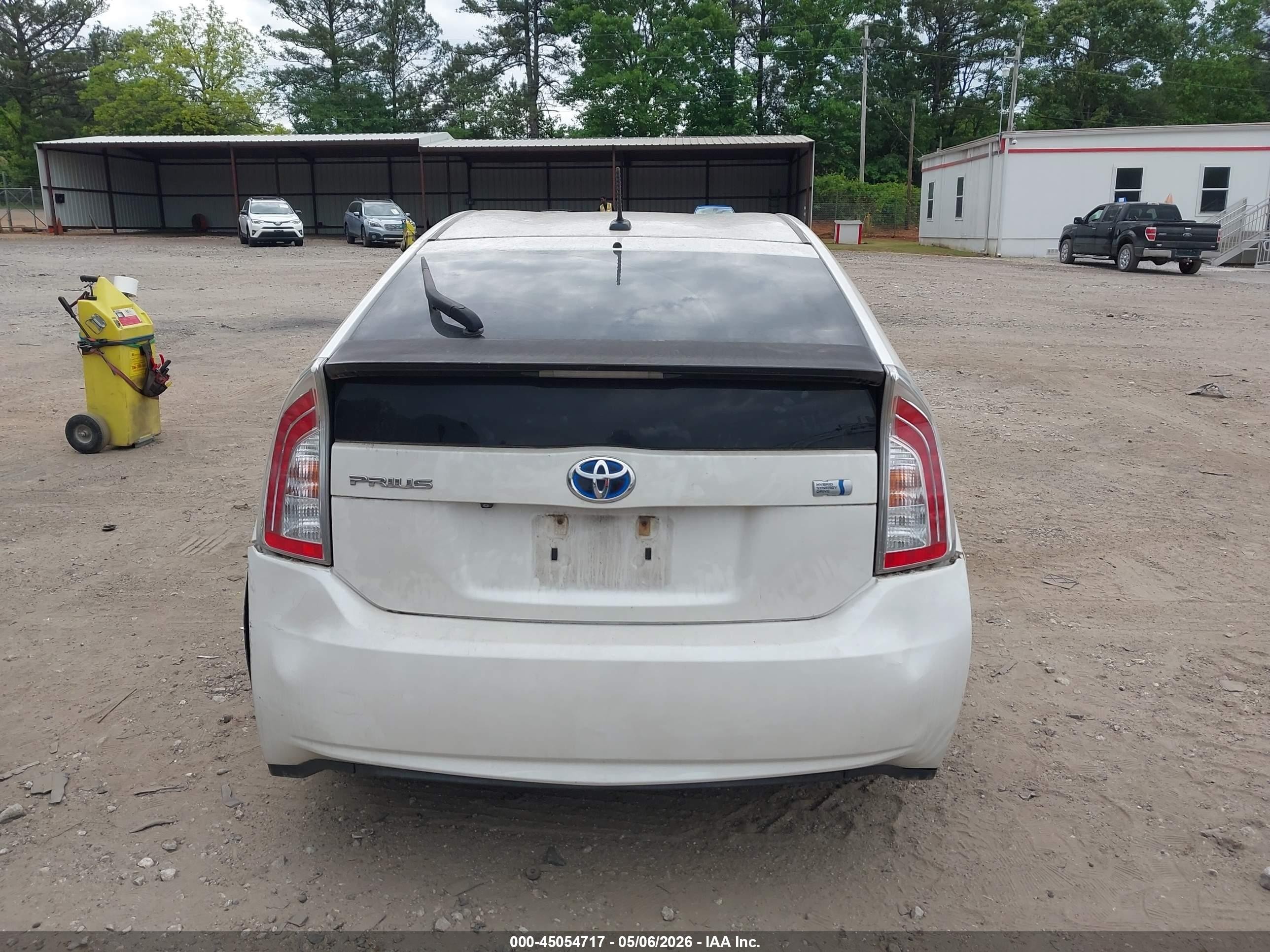 2013 Toyota Prius Three Белый vin: JTDKN3DU5D5577253