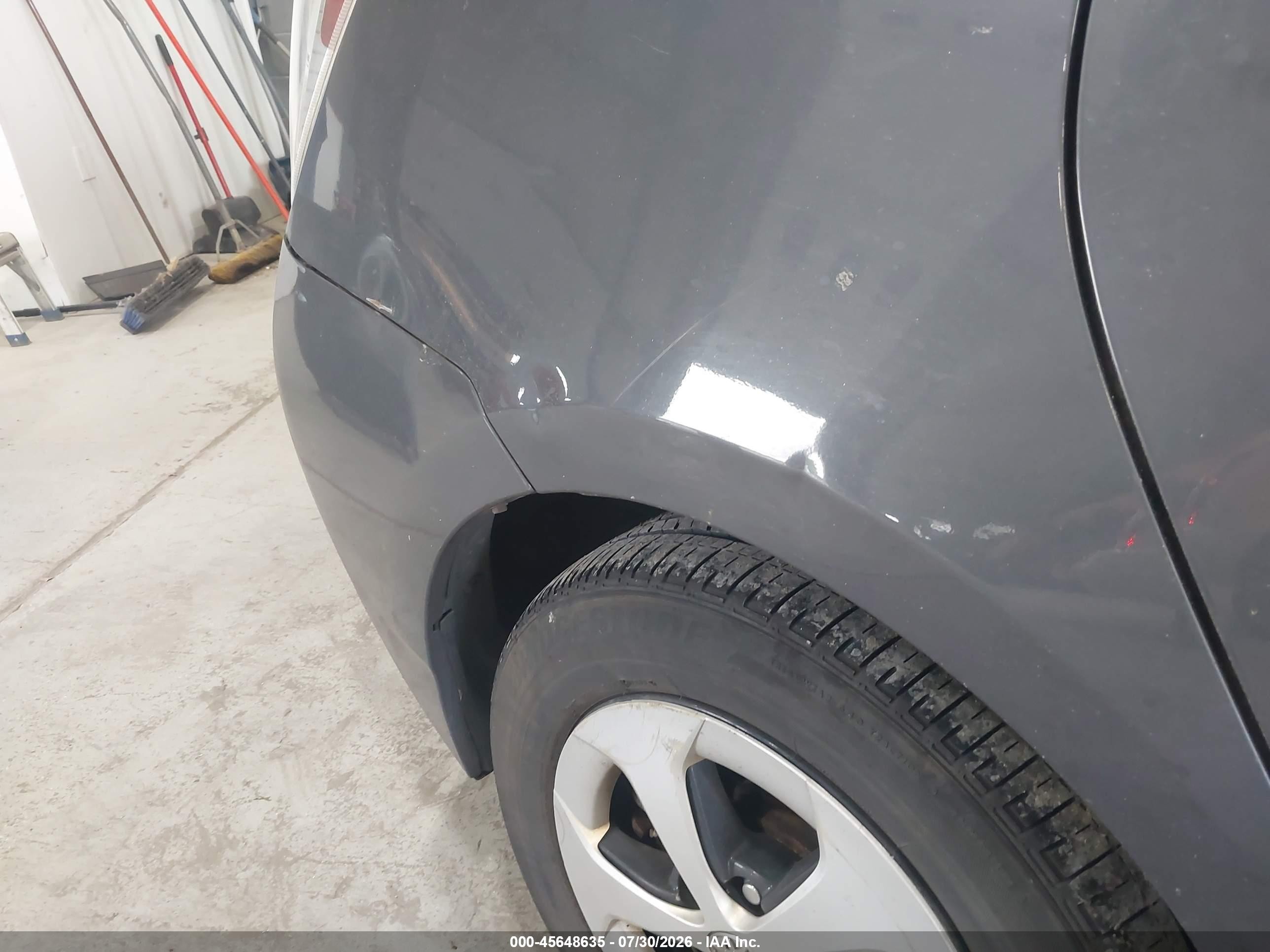 2013 Toyota Prius Three Gray vin: JTDKN3DU5D5578175