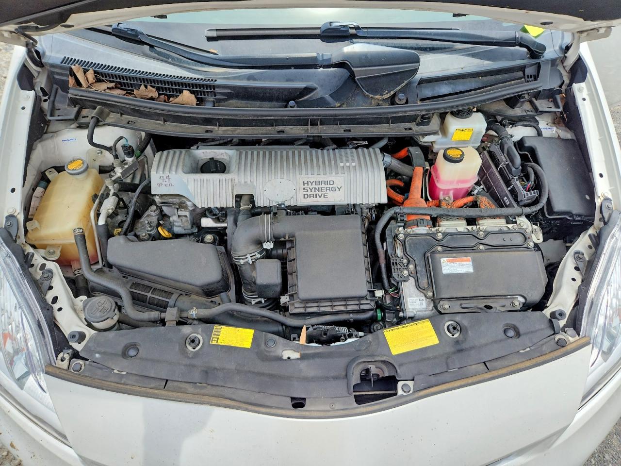 2013 Toyota Prius Two White vin: JTDKN3DU5D5609652