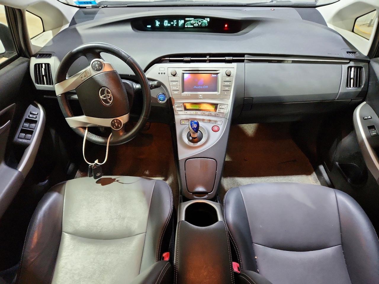 2013 Toyota Prius Four Silver vin: JTDKN3DU5D5615239