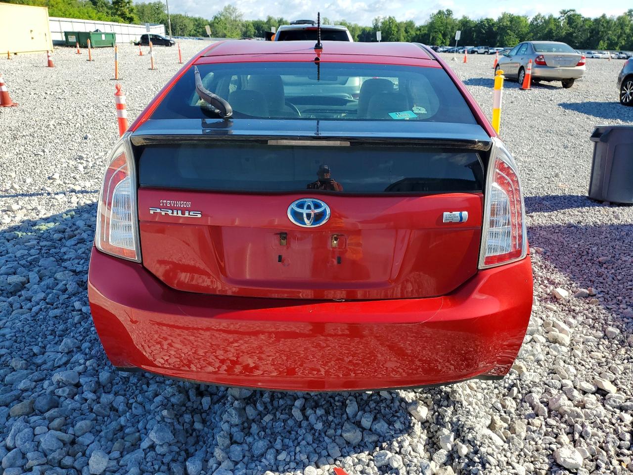 2013 Toyota Prius Two Red vin: JTDKN3DU5D5667163