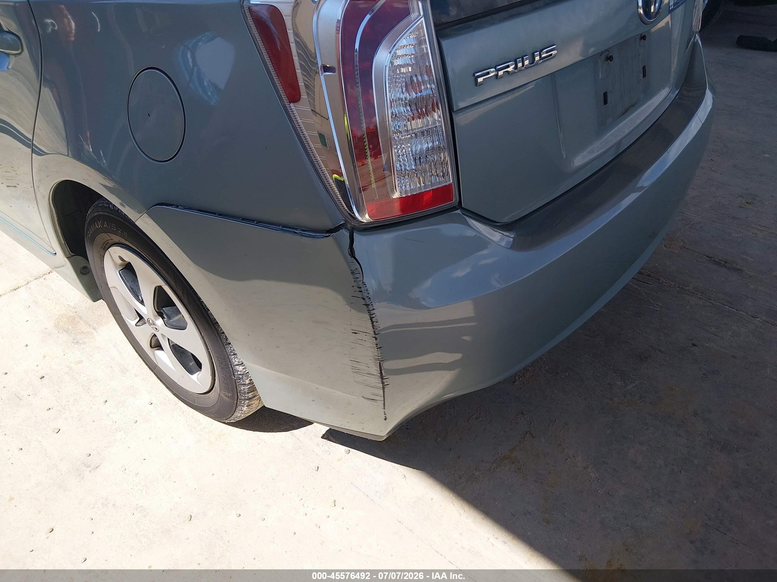 2013 Toyota Prius Two Teal vin: JTDKN3DU5D5686876