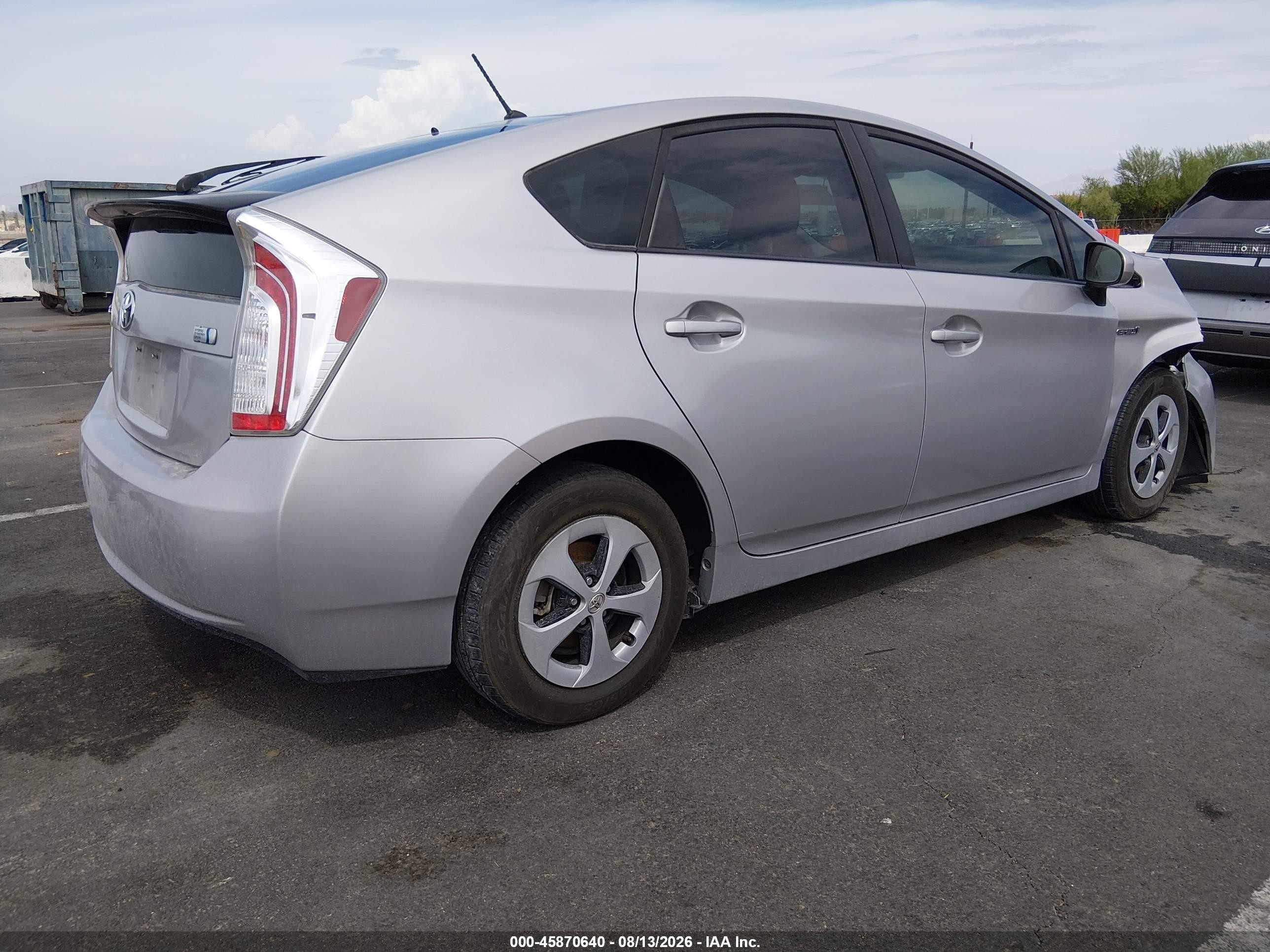 2013 Toyota Prius Two Gray vin: JTDKN3DU5D5690717