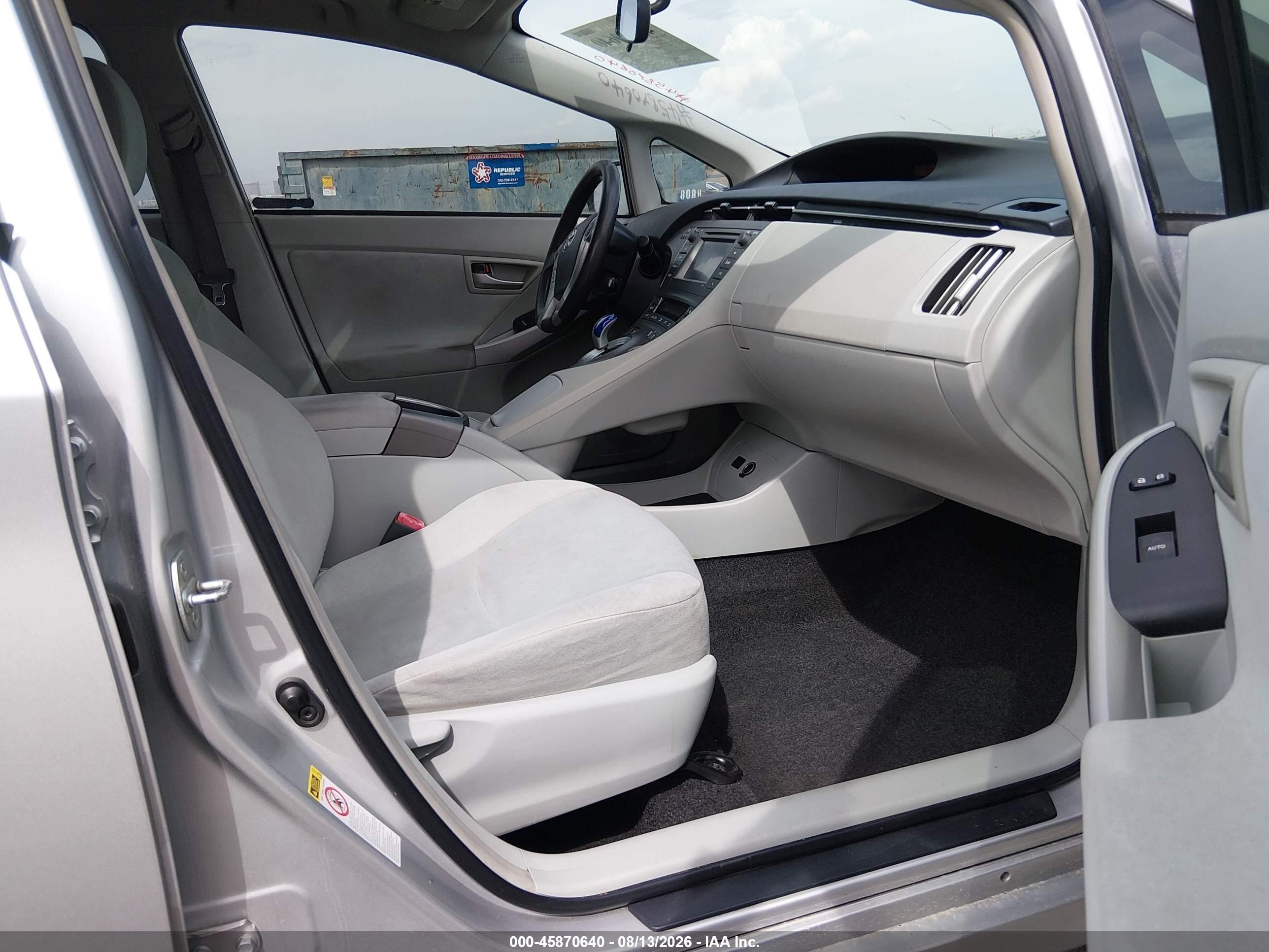 2013 Toyota Prius Two Gray vin: JTDKN3DU5D5690717