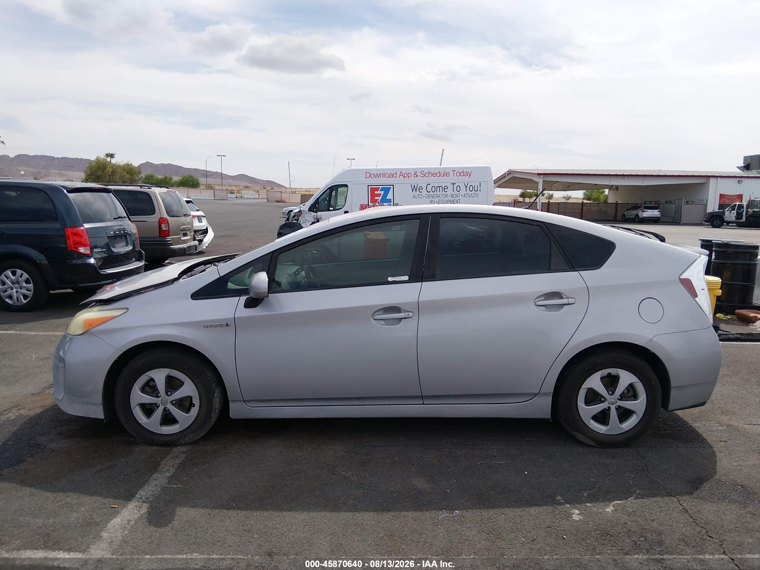 2013 Toyota Prius Two Gray vin: JTDKN3DU5D5690717