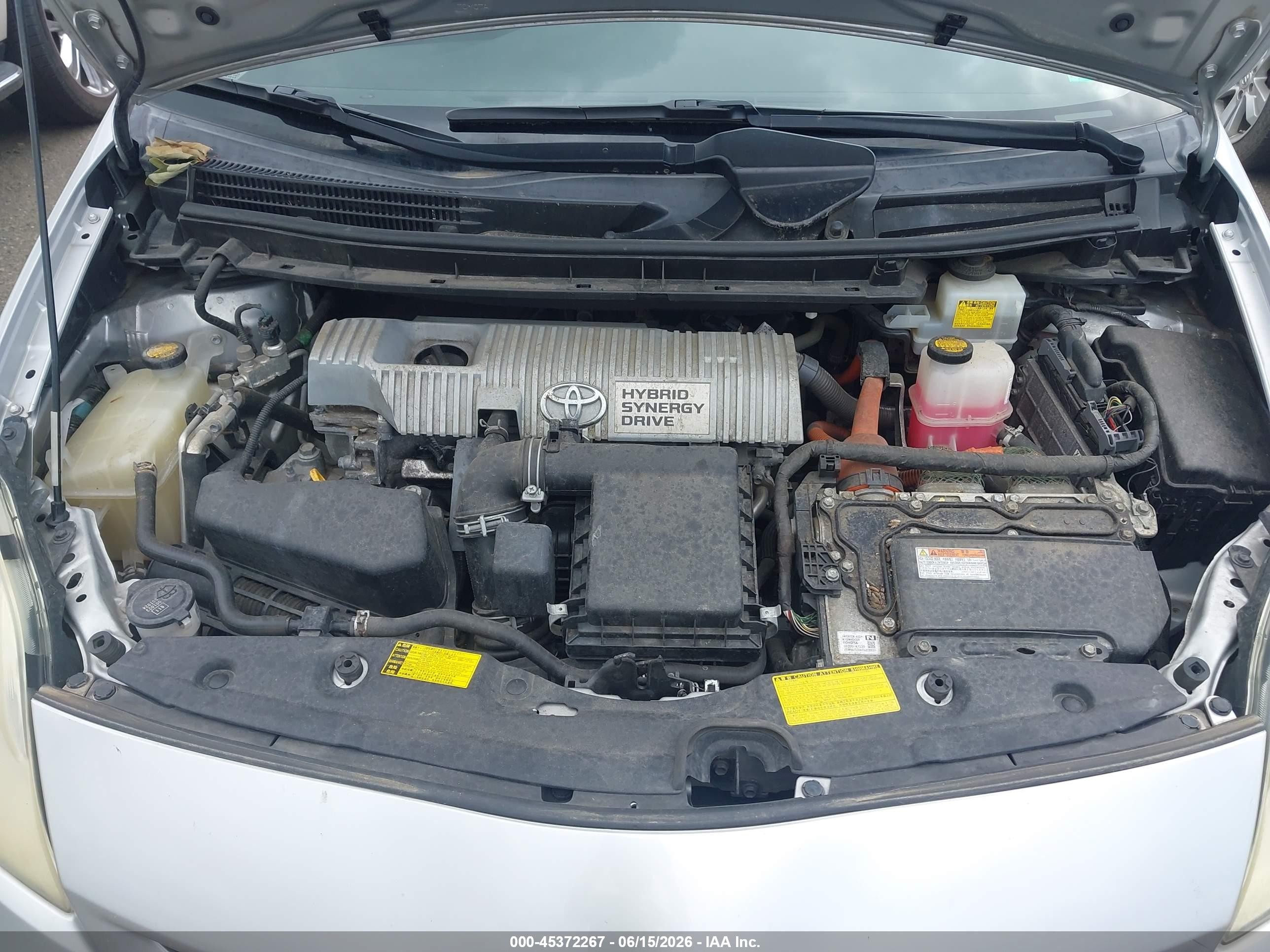 2014 Toyota Prius Three Silver vin: JTDKN3DU5E1746471
