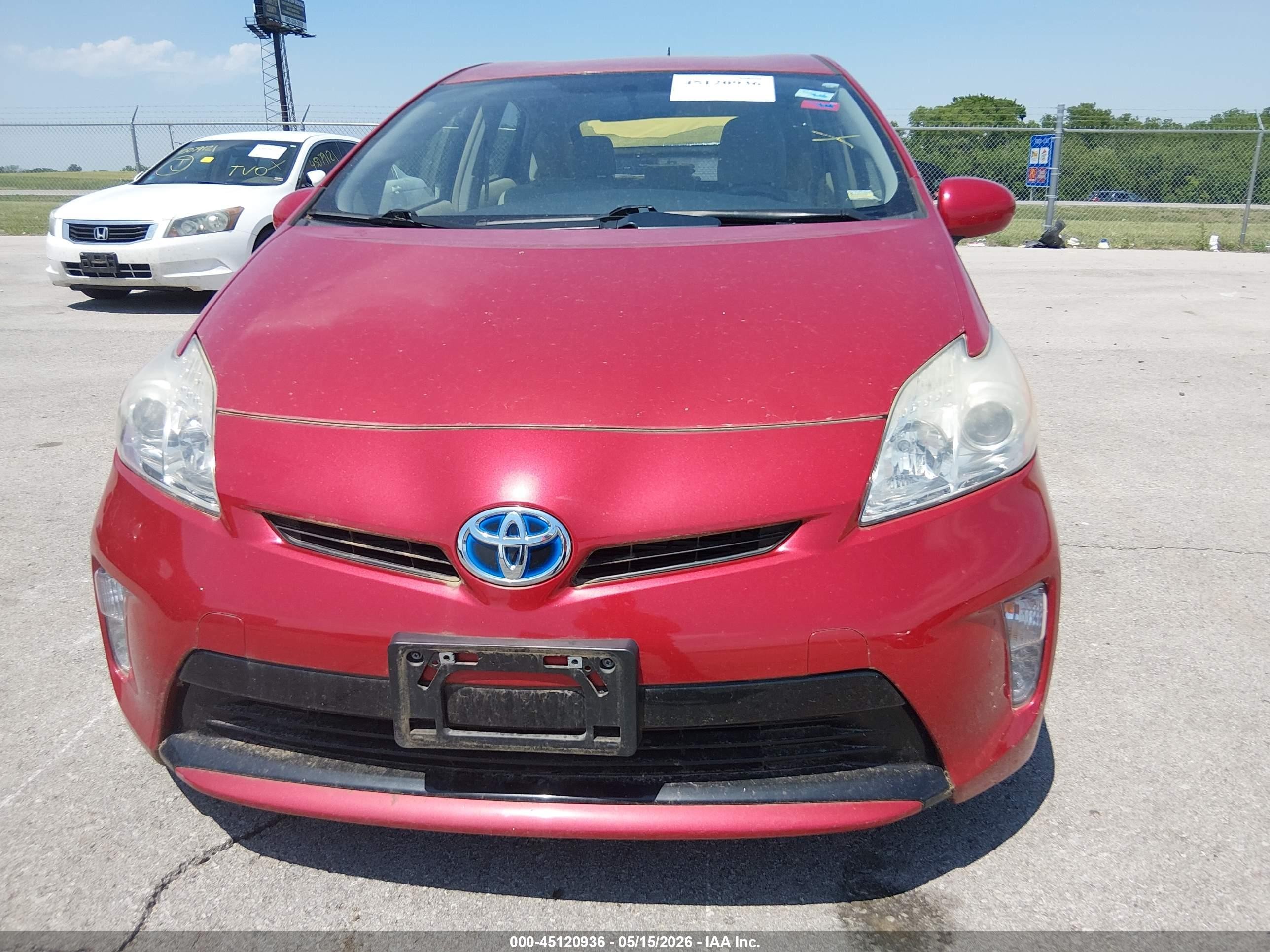 2014 Toyota Prius Two Red vin: JTDKN3DU5E1752819
