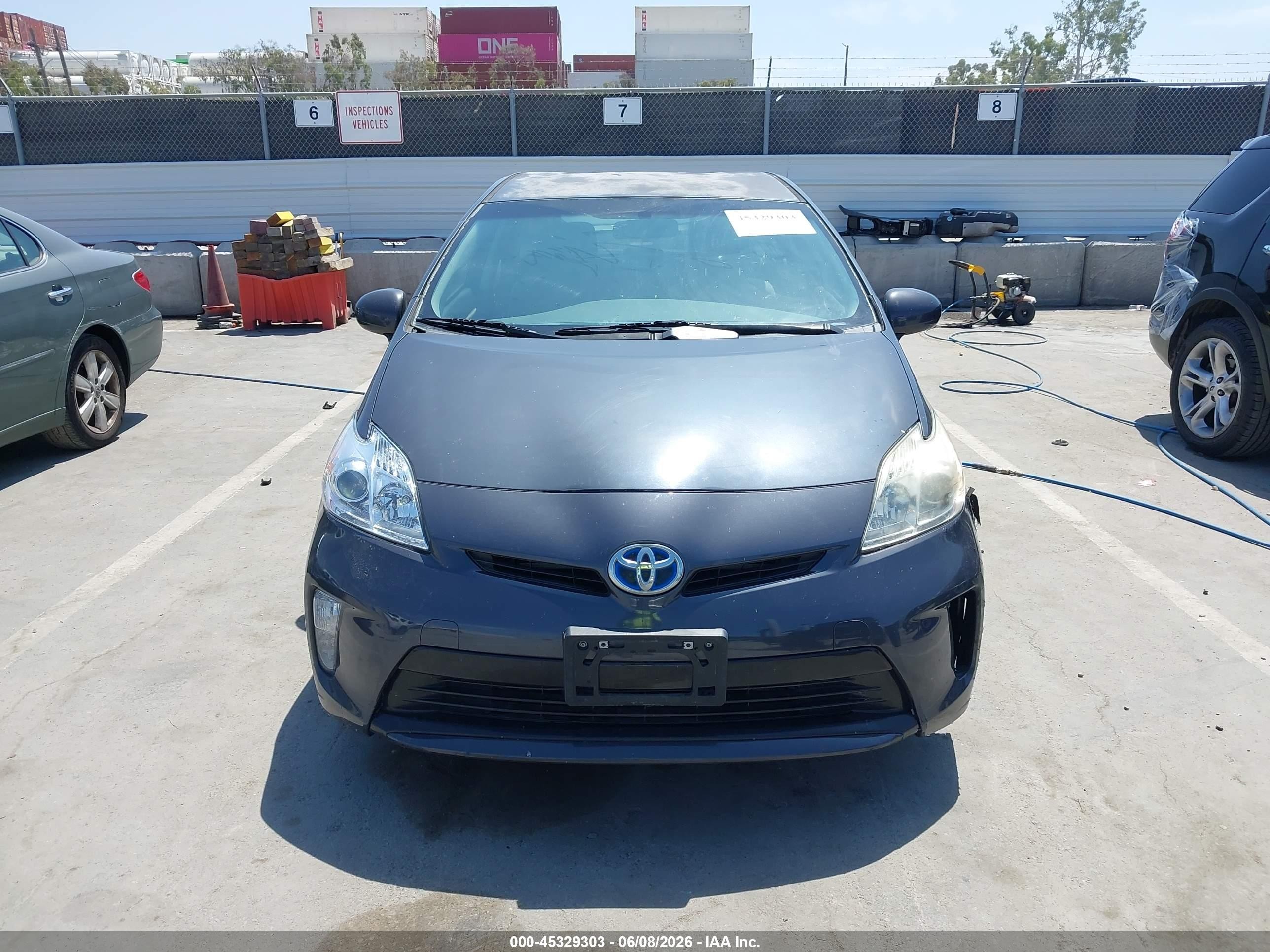 2014 Toyota Prius Three Gray vin: JTDKN3DU5E1754375