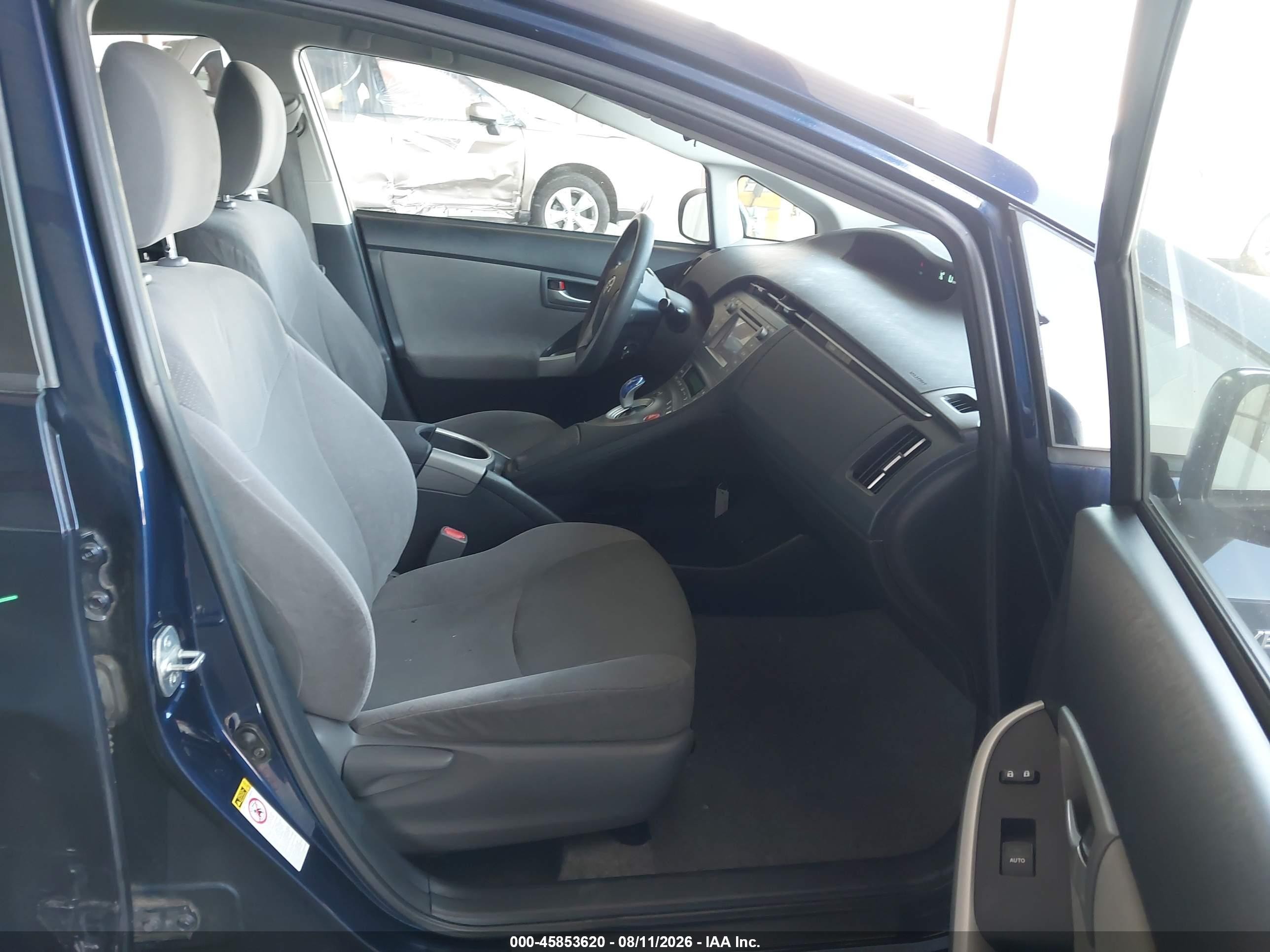 2014 Toyota Prius Two Blue vin: JTDKN3DU5E1758555