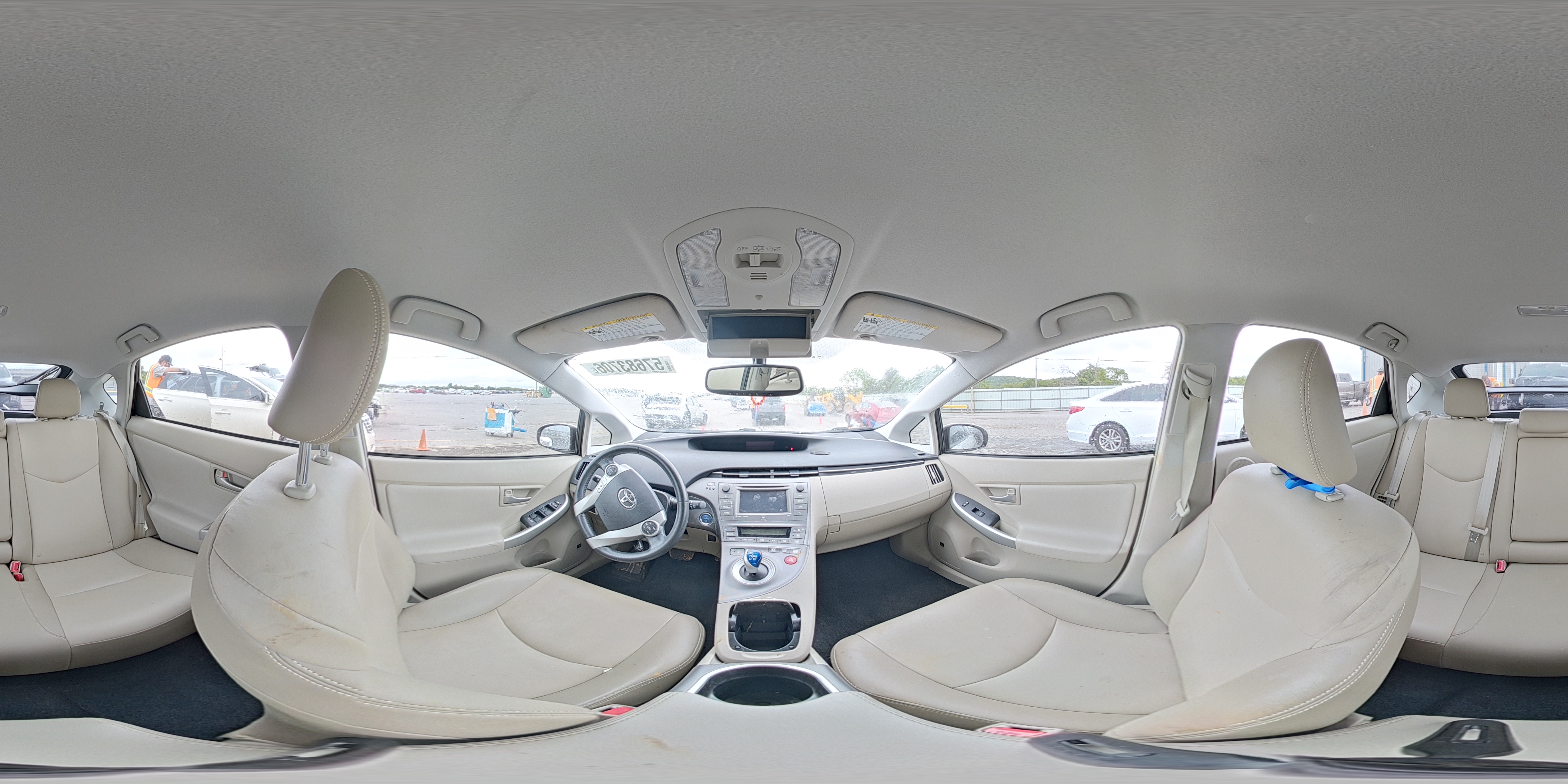 2014 Toyota Prius Four White vin: JTDKN3DU5E1772309