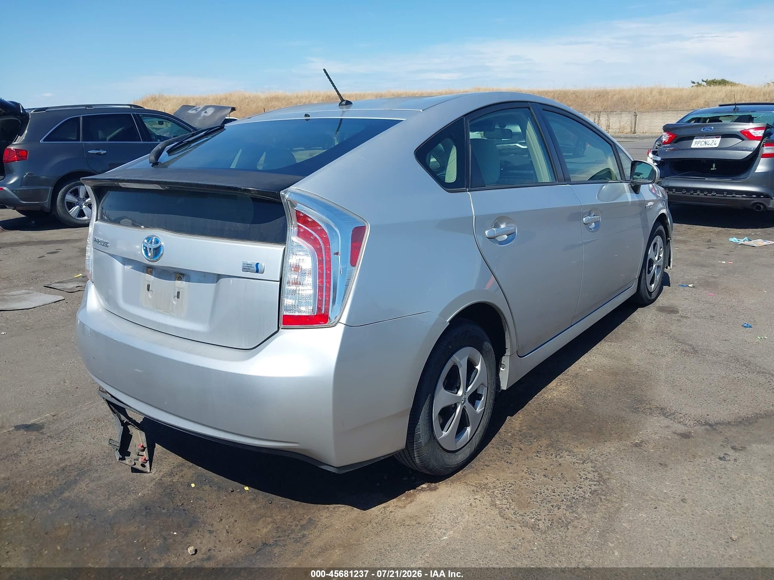 2014 Toyota Prius Two Gray vin: JTDKN3DU5E1820049