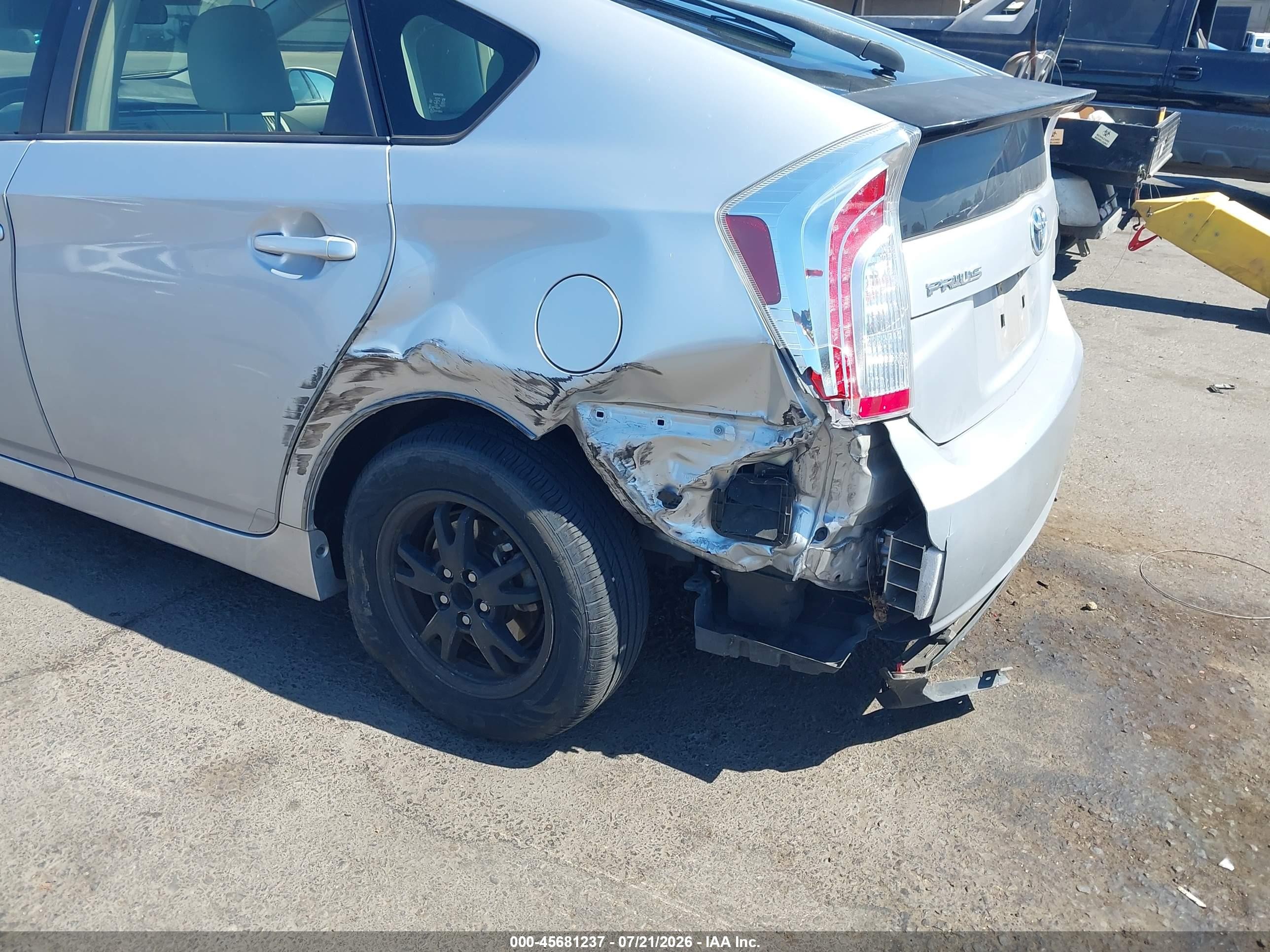 2014 Toyota Prius Two Gray vin: JTDKN3DU5E1820049