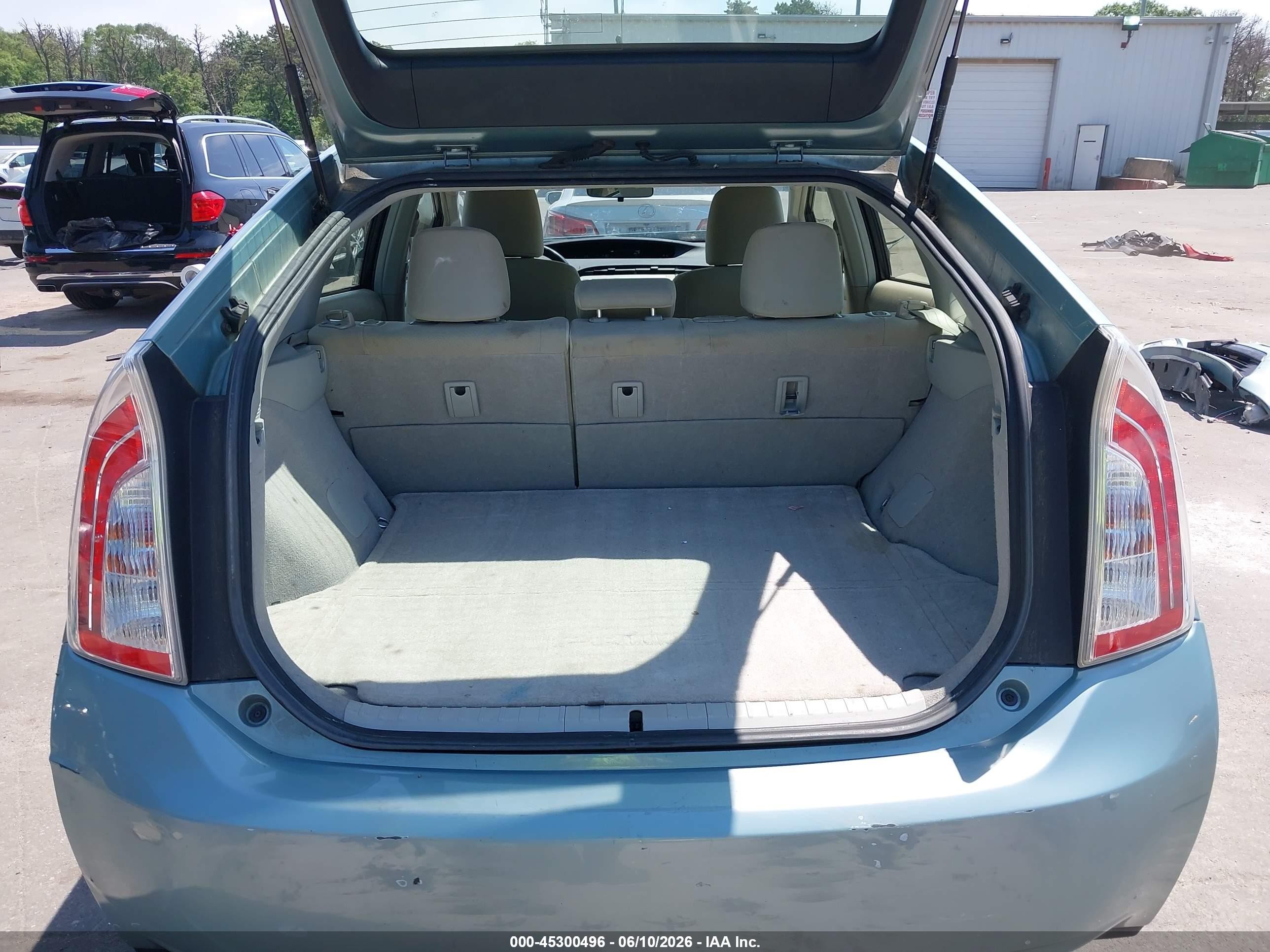 2014 Toyota Prius Two Turquoise vin: JTDKN3DU5E1821086
