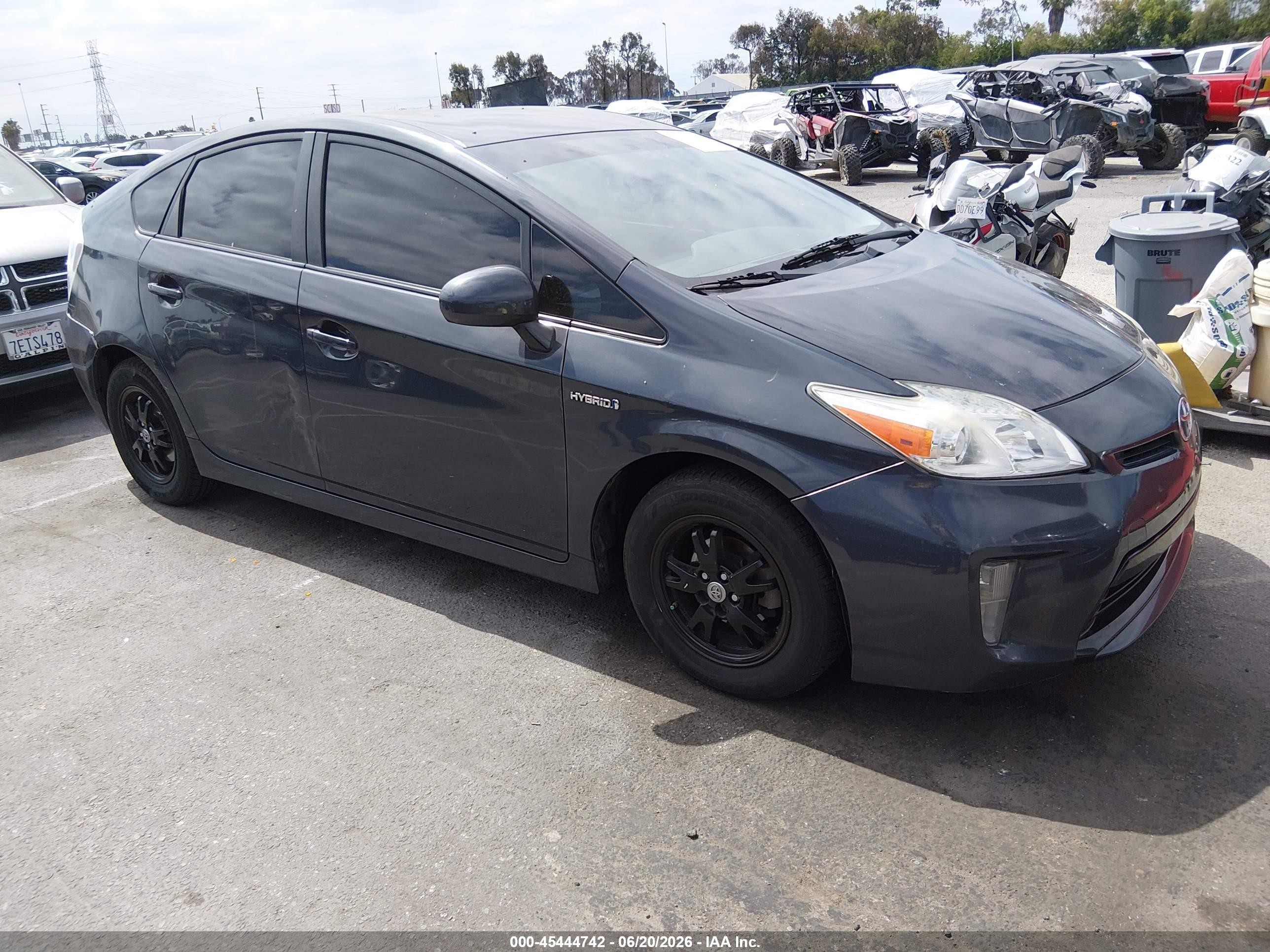 2015 Toyota Prius Two Blue vin: JTDKN3DU5F0400461