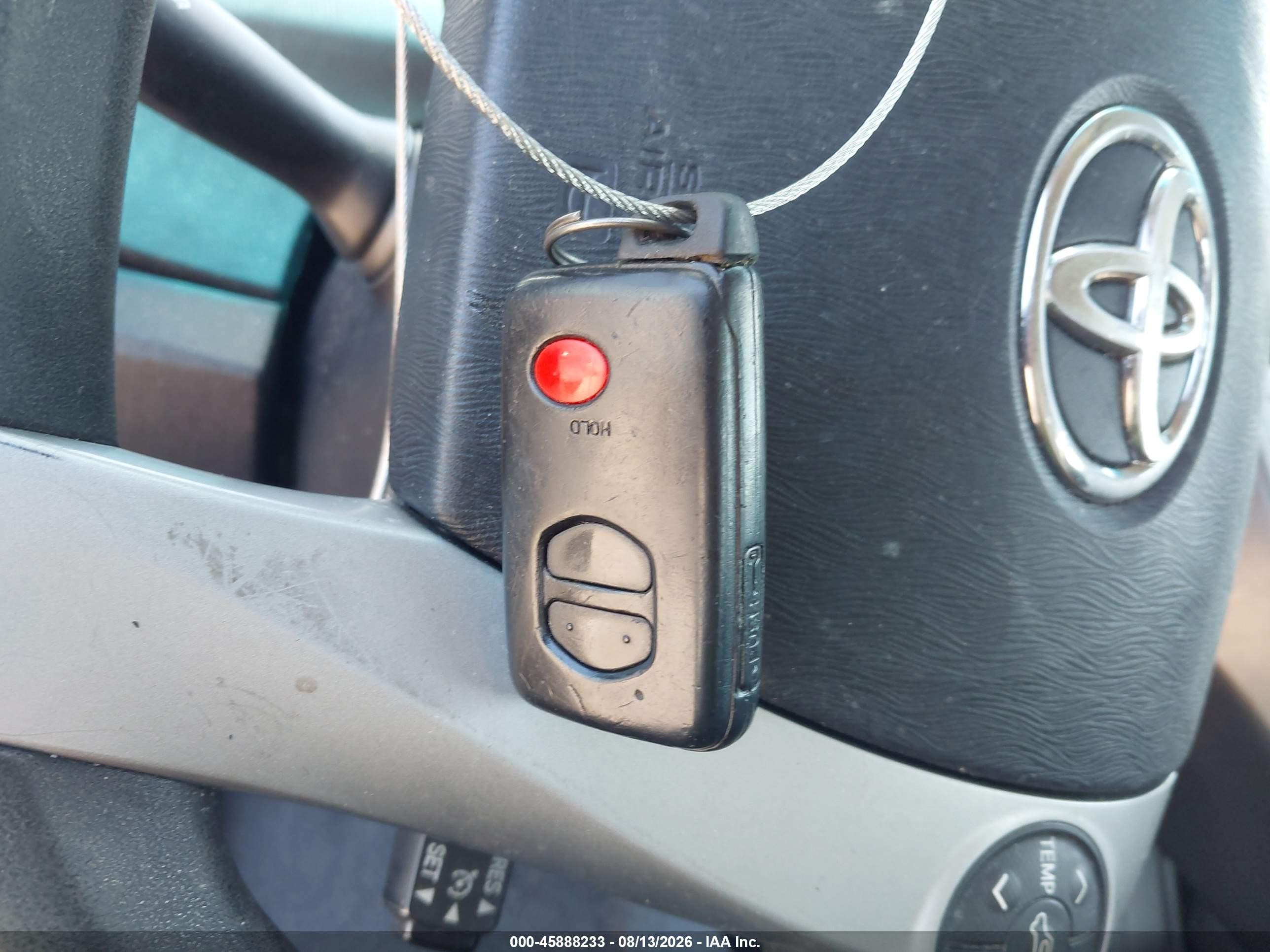 2015 Toyota Prius Two Gray vin: JTDKN3DU5F0413176