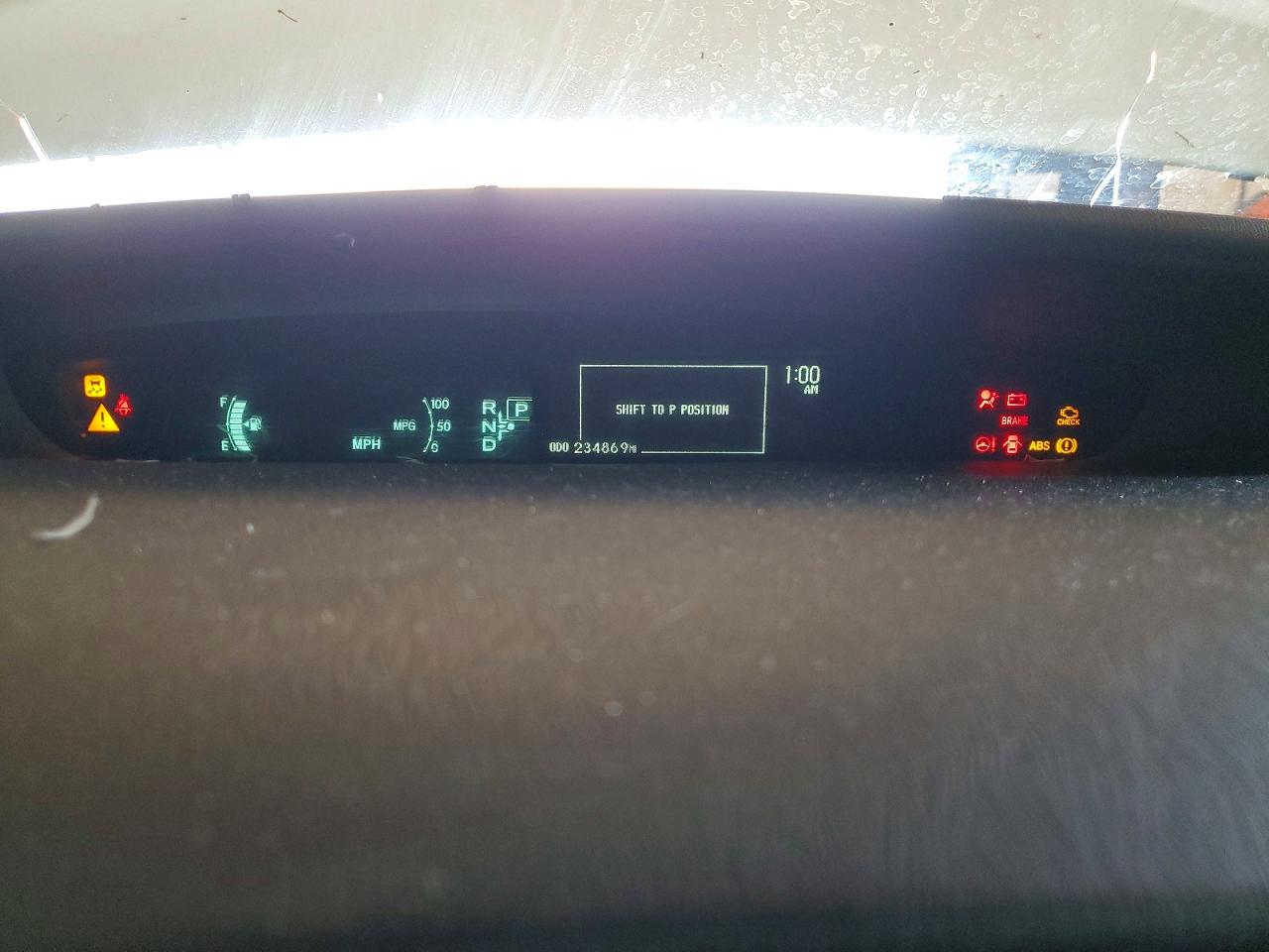 2015 Toyota Prius Two Белый vin: JTDKN3DU5F0417471