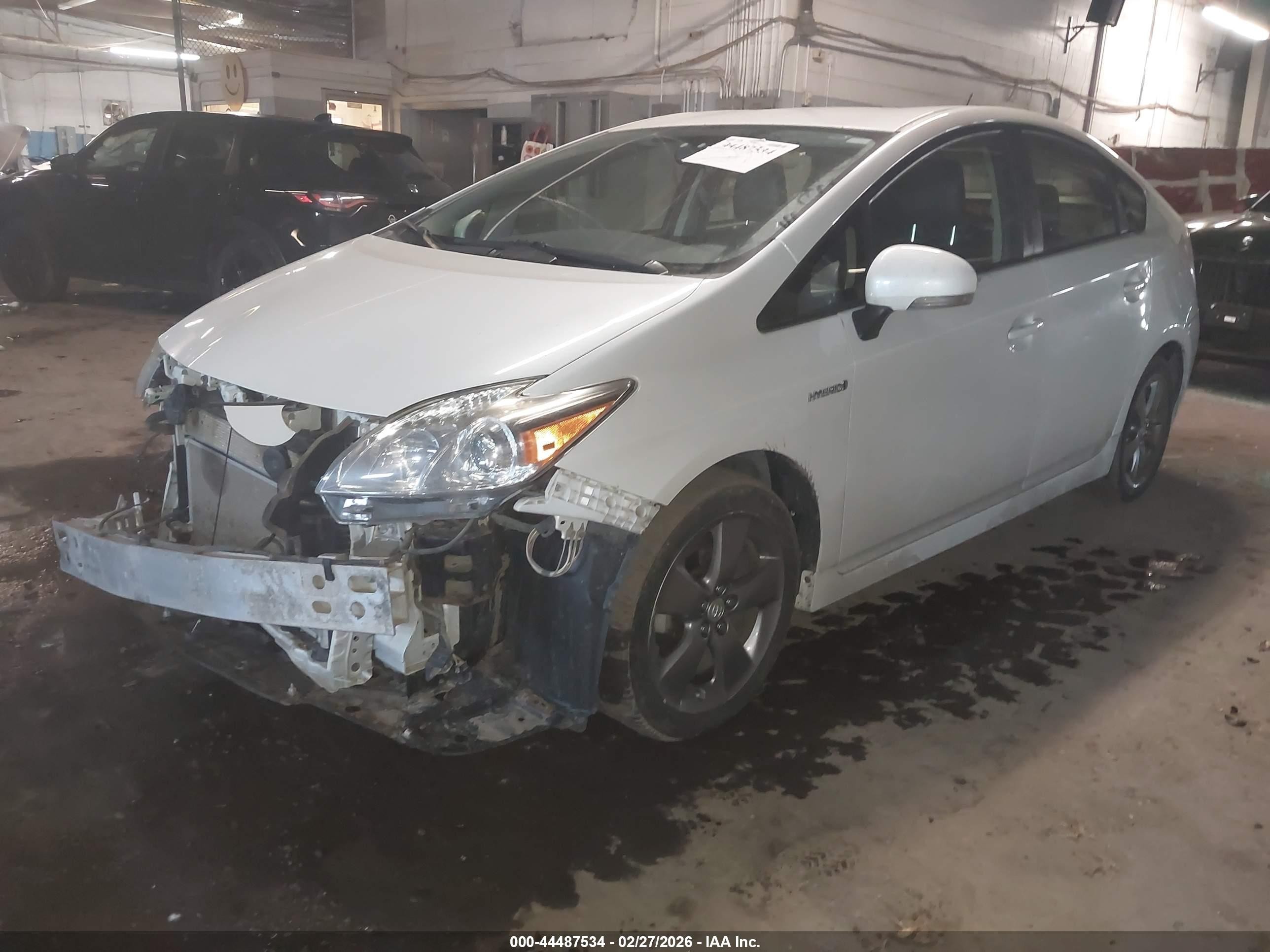 2015 Toyota Prius Persona Series Special Edition White vin: JTDKN3DU5F0421309