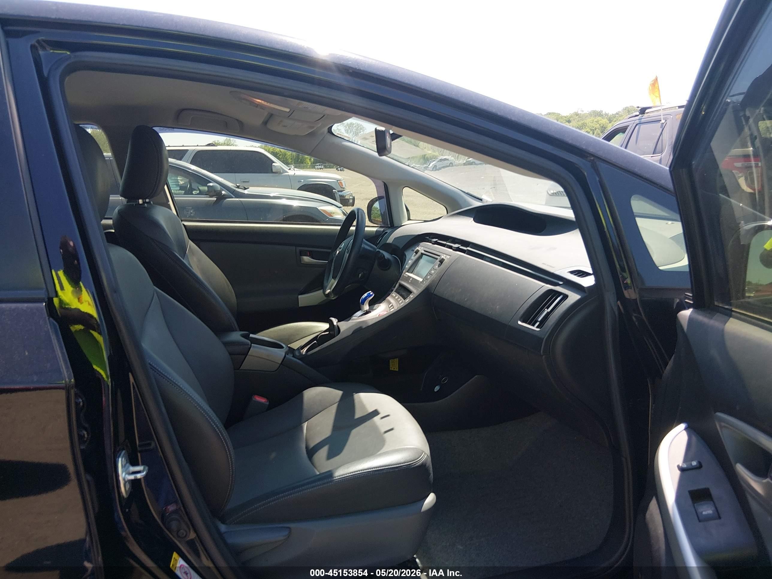 2015 Toyota Prius Four Черный vin: JTDKN3DU5F0439793
