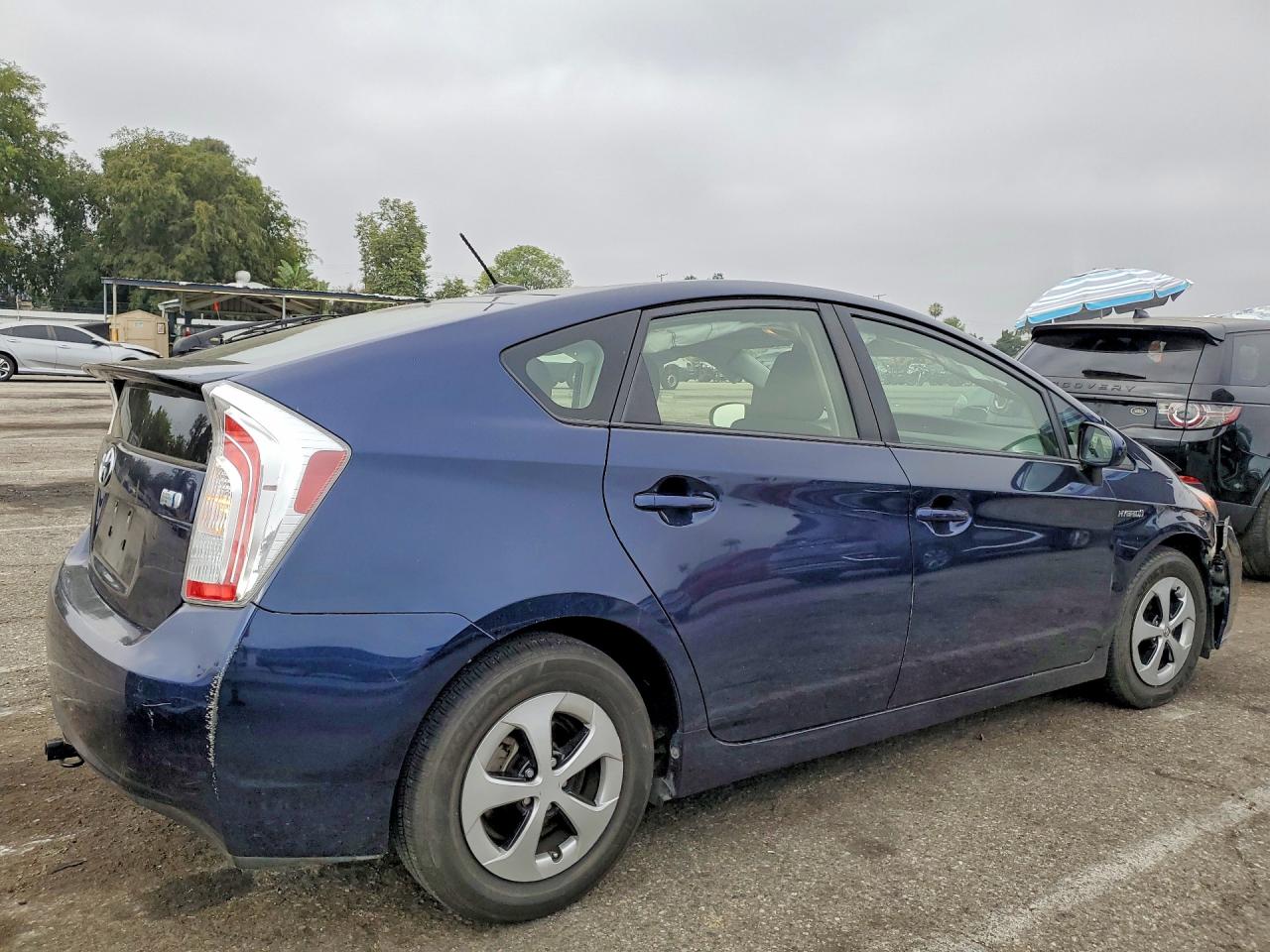 2015 Toyota Prius Three Blue vin: JTDKN3DU5F0444511