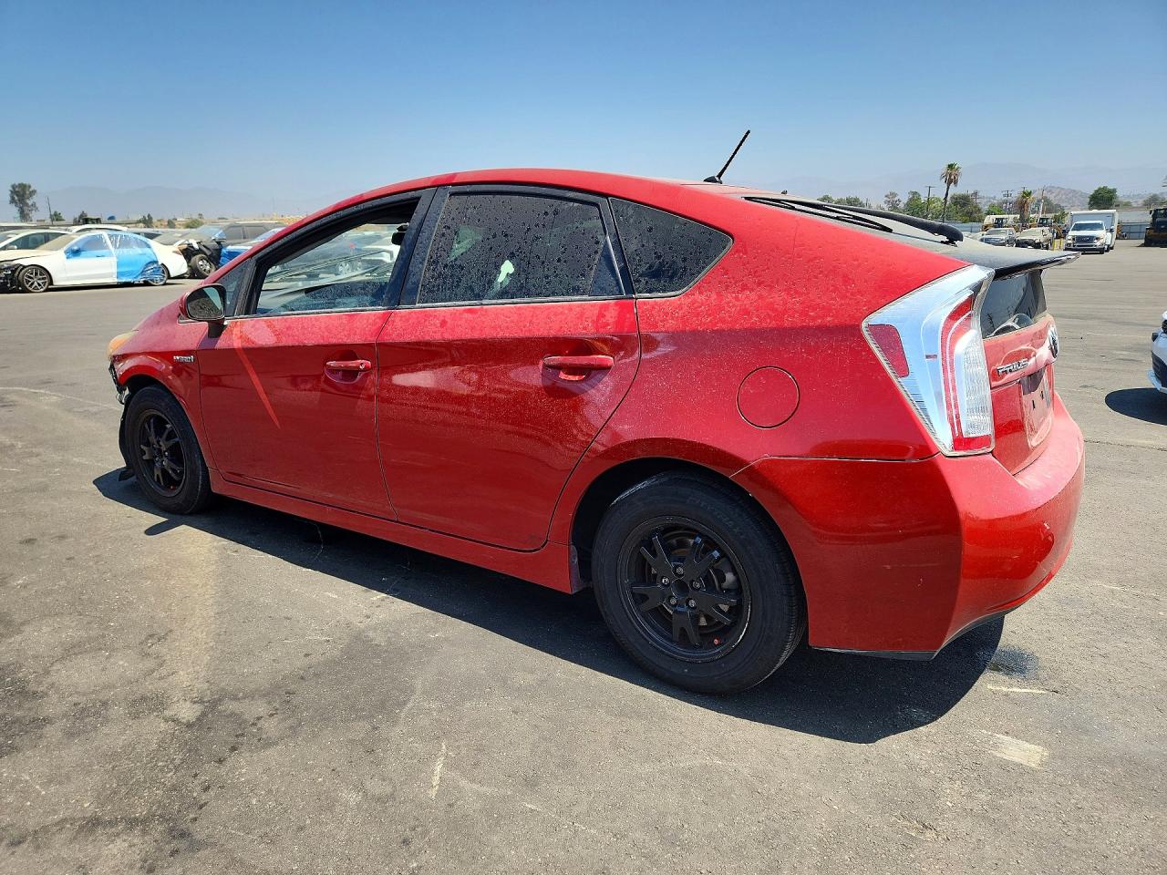 2015 Toyota Prius Two Burgundy vin: JTDKN3DU5F0463169
