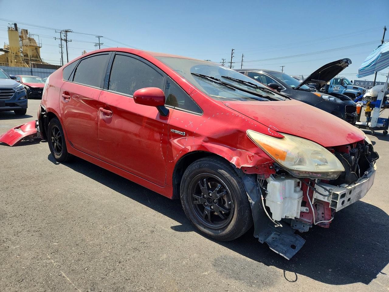 2015 Toyota Prius Two Burgundy vin: JTDKN3DU5F0463169