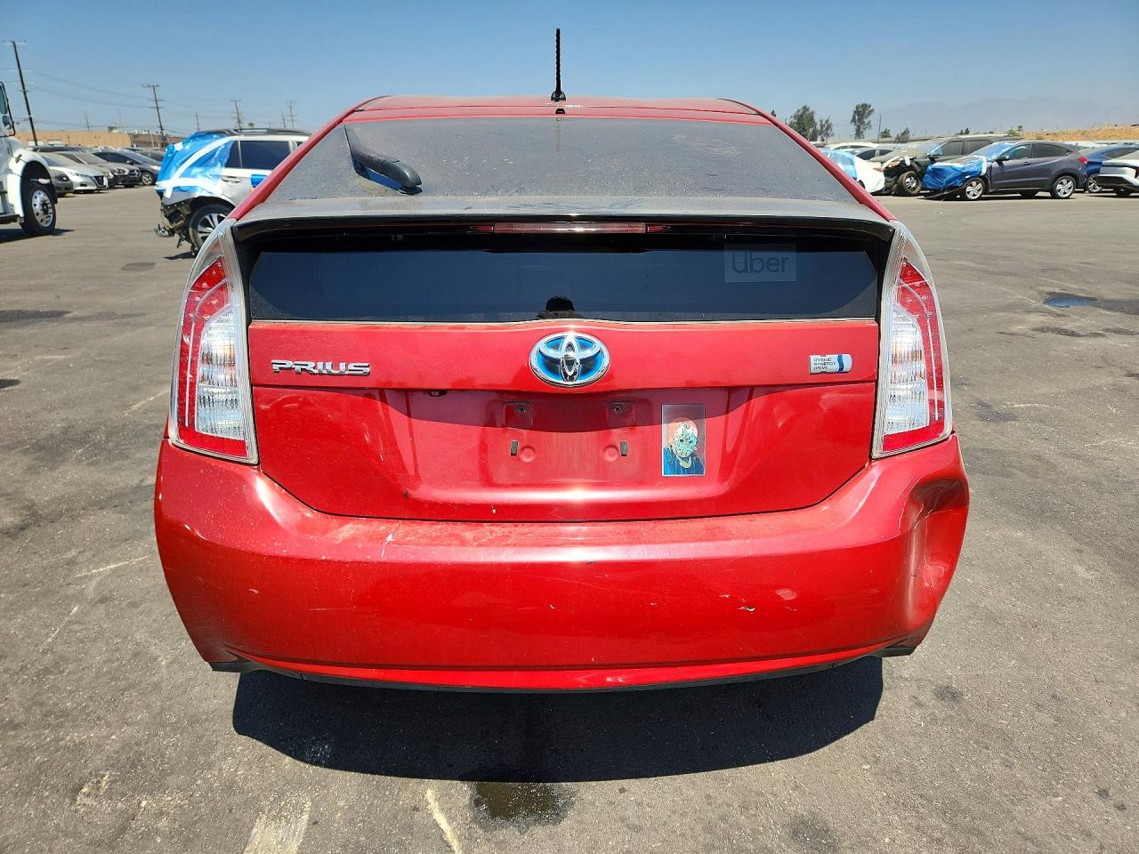 2015 Toyota Prius Two Burgundy vin: JTDKN3DU5F0463169