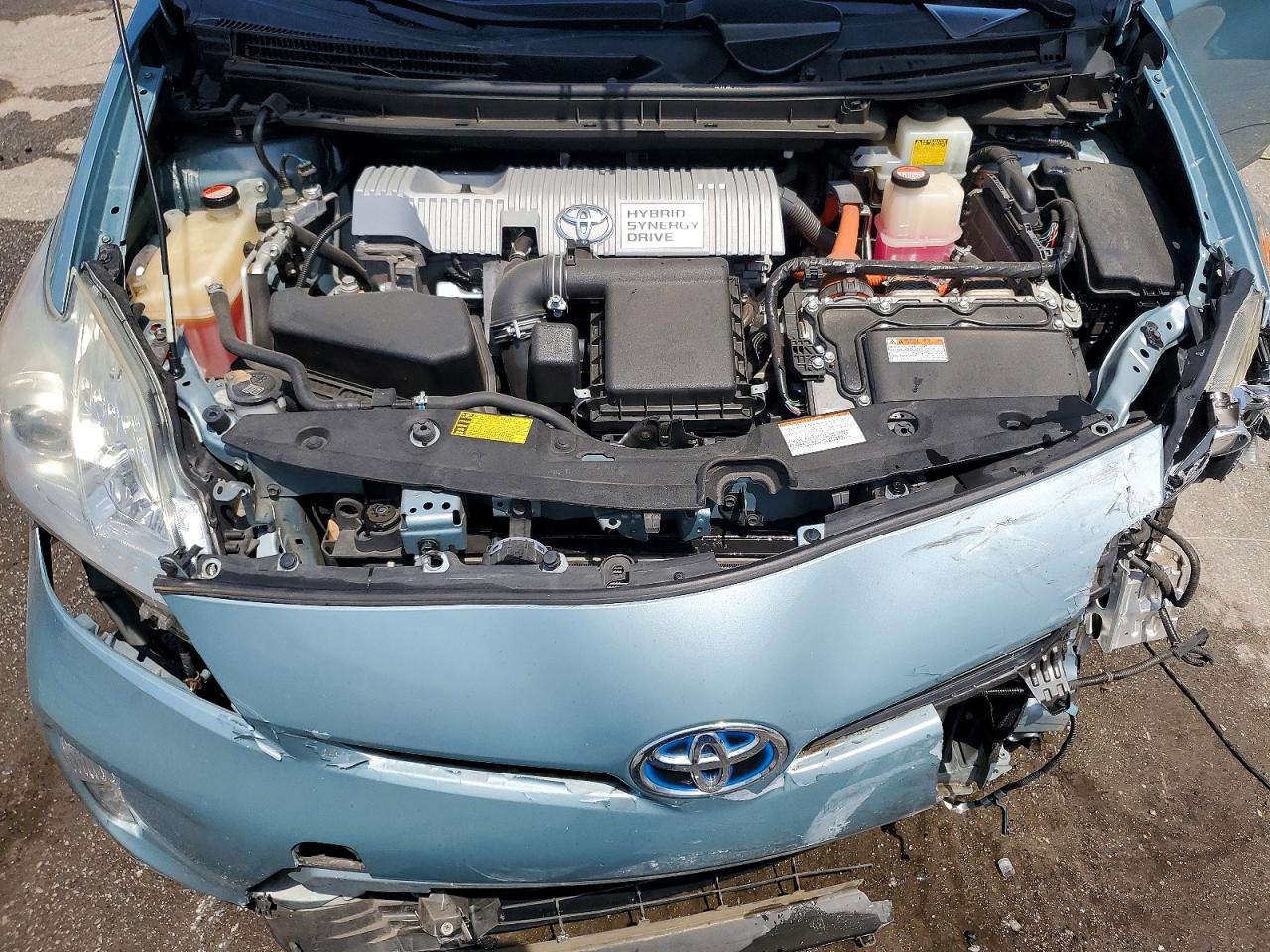 2015 Toyota Prius Two Turquoise vin: JTDKN3DU5F1905328