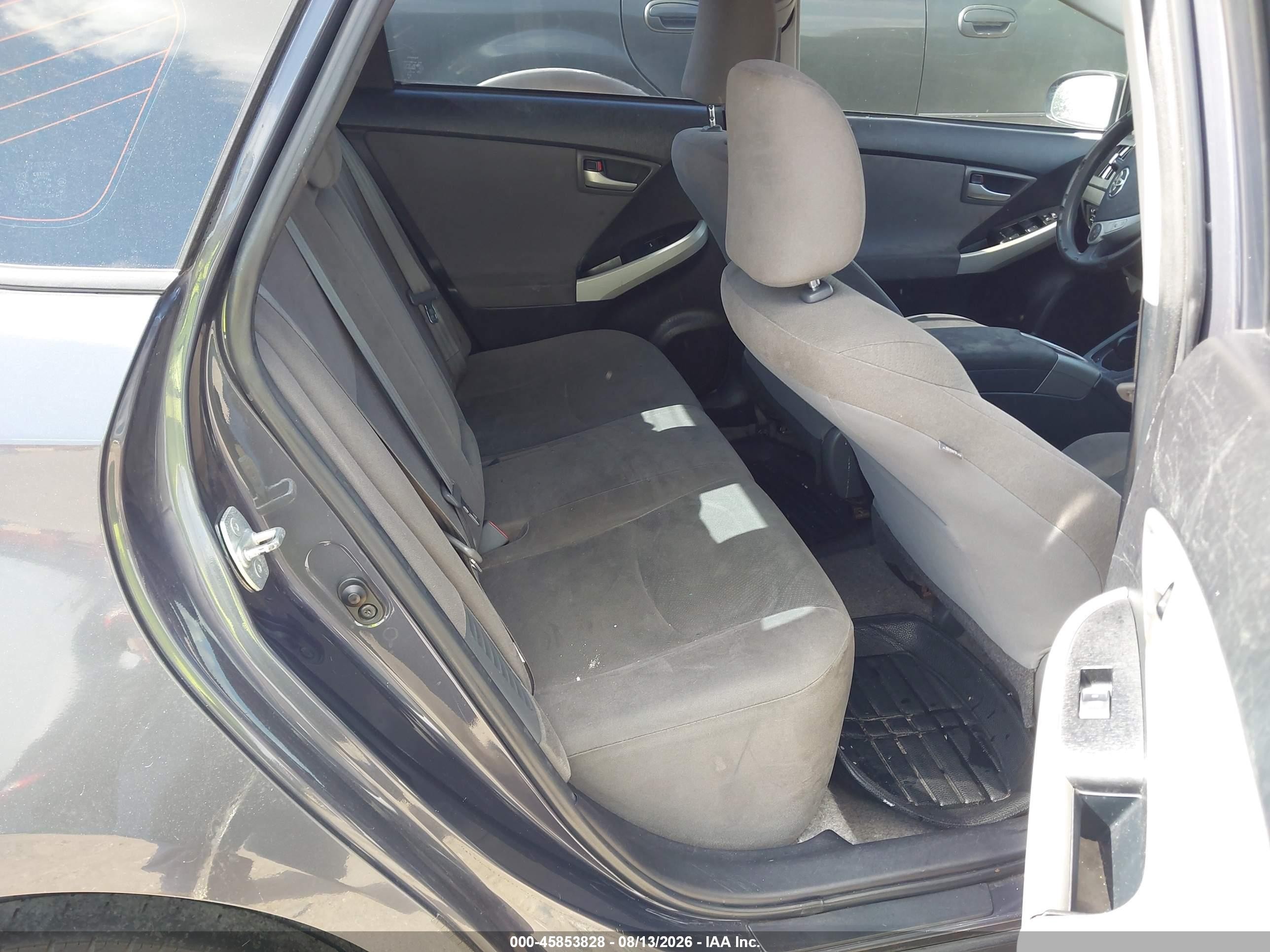 2015 Toyota Prius Two Gray vin: JTDKN3DU5F1918385
