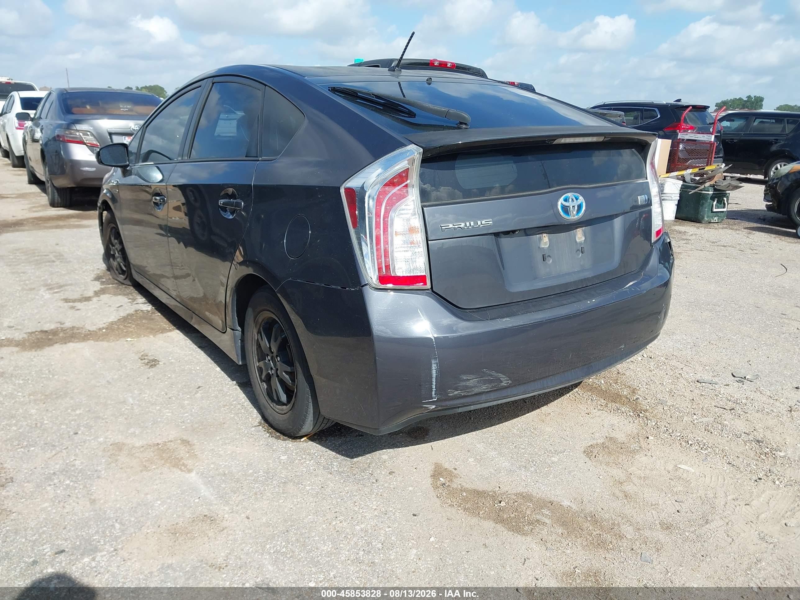 2015 Toyota Prius Two Gray vin: JTDKN3DU5F1918385