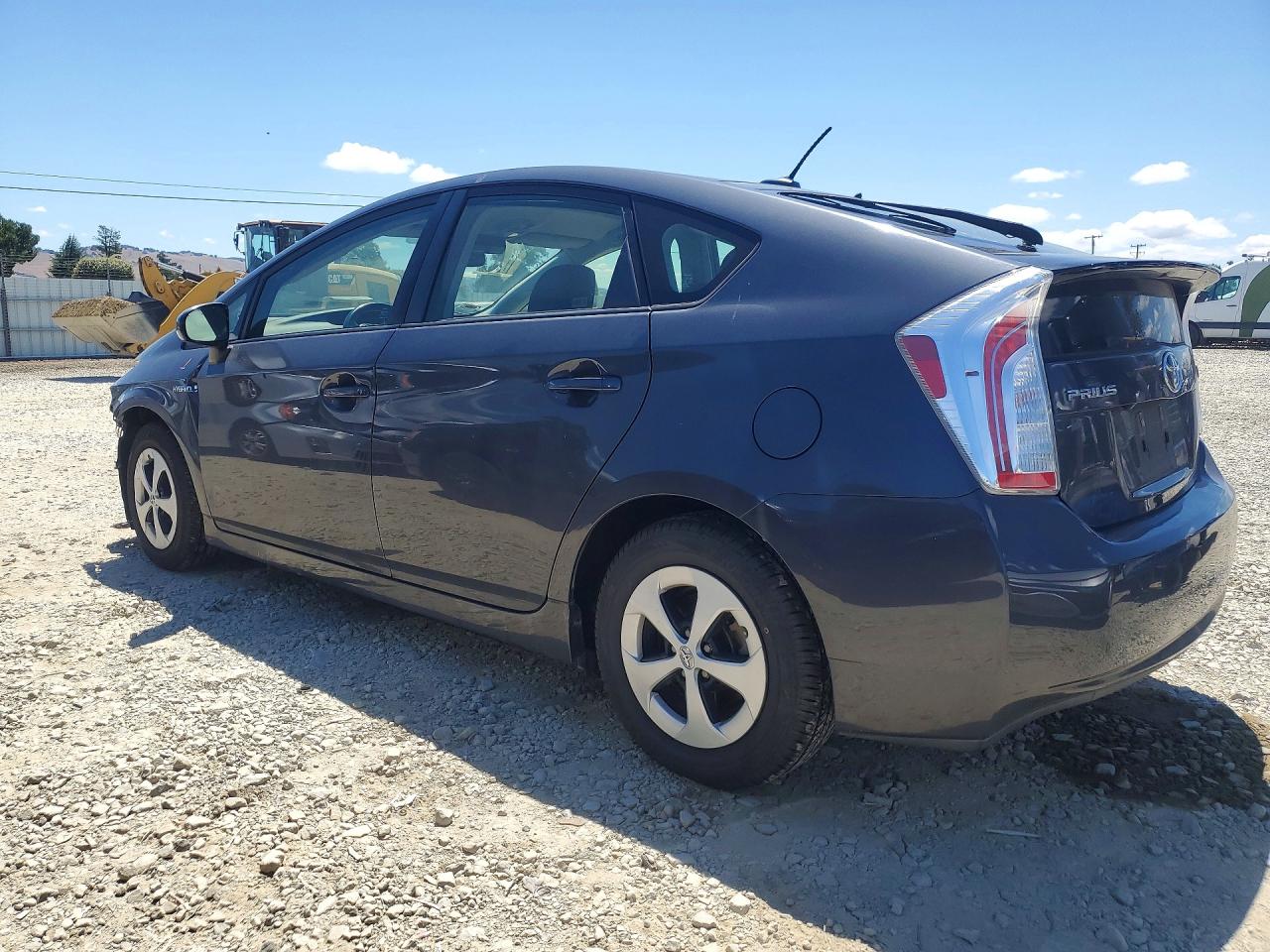 2015 Toyota Prius Four Gray vin: JTDKN3DU5F1931671