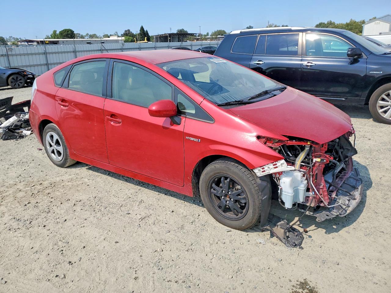 2015 Toyota Prius Four Красный vin: JTDKN3DU5F1945120