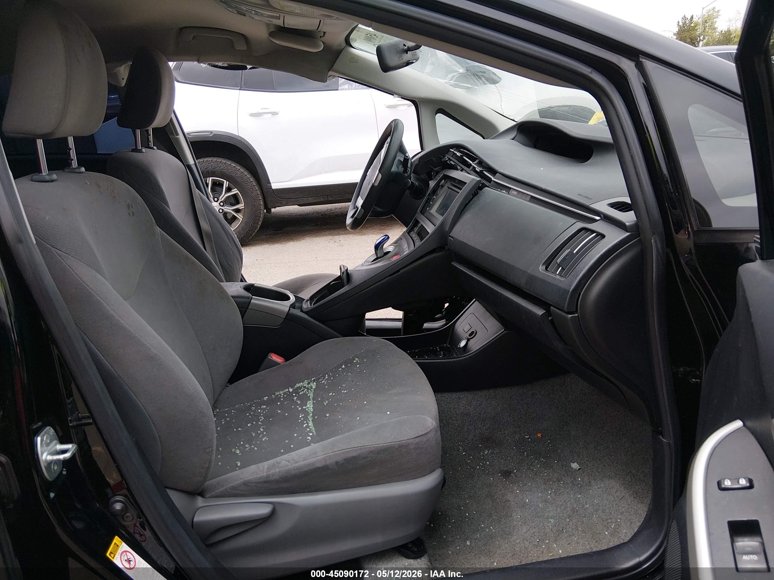 2015 Toyota Prius Two Черный vin: JTDKN3DU5F1967618