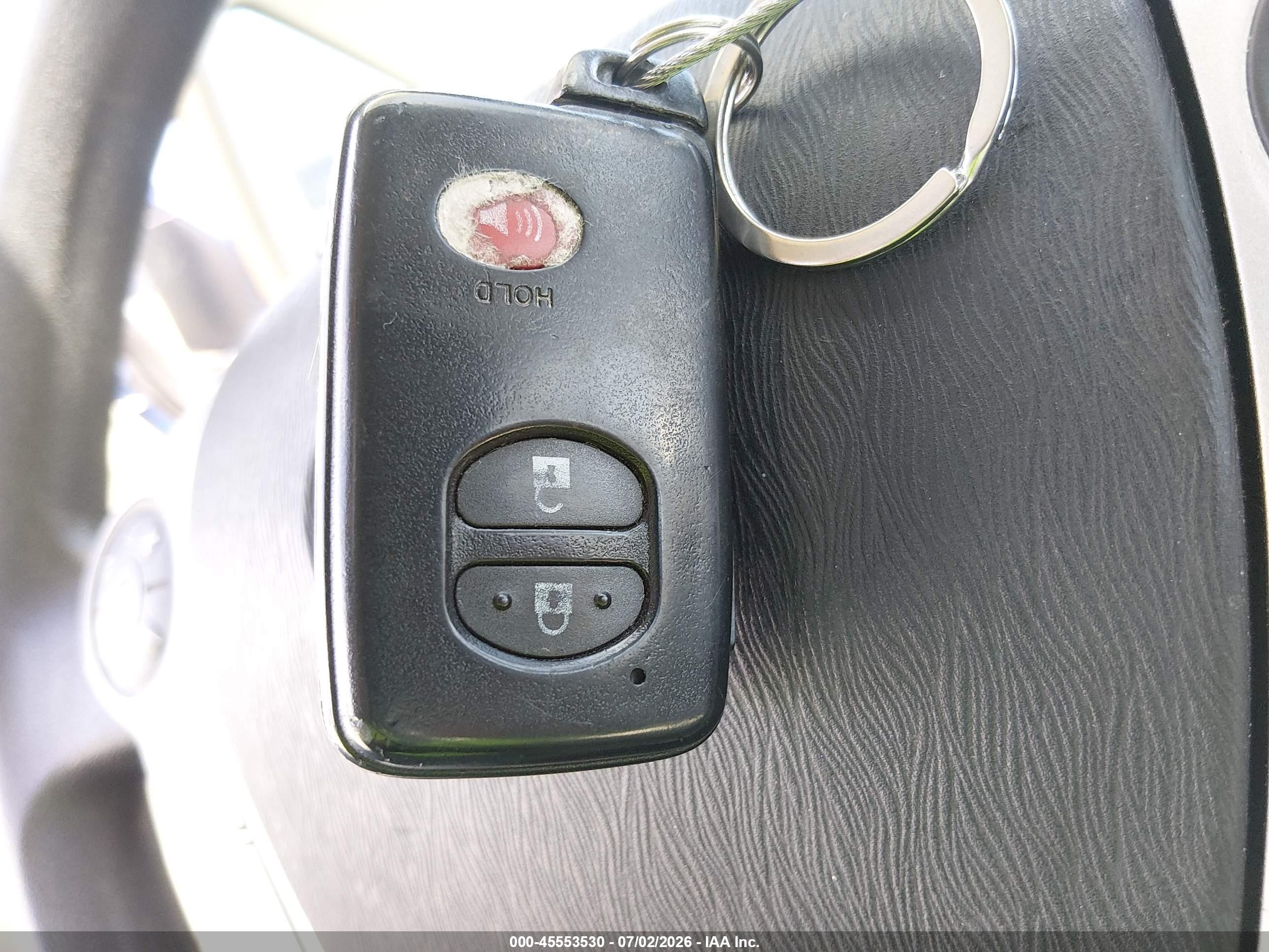 2010 Toyota Prius Iii Синий vin: JTDKN3DU6A0029657