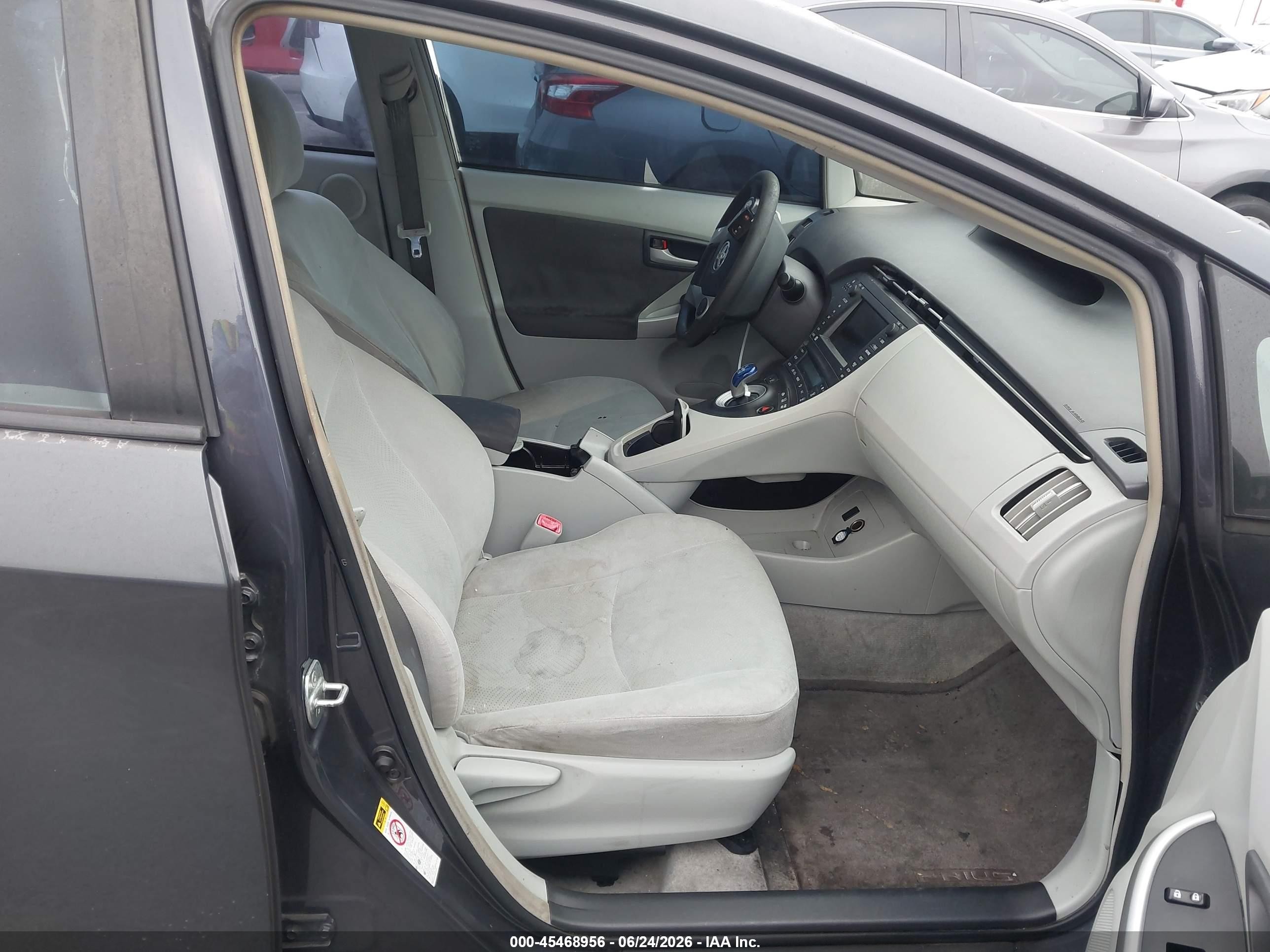 2010 Toyota Prius Iii Gray vin: JTDKN3DU6A0033191