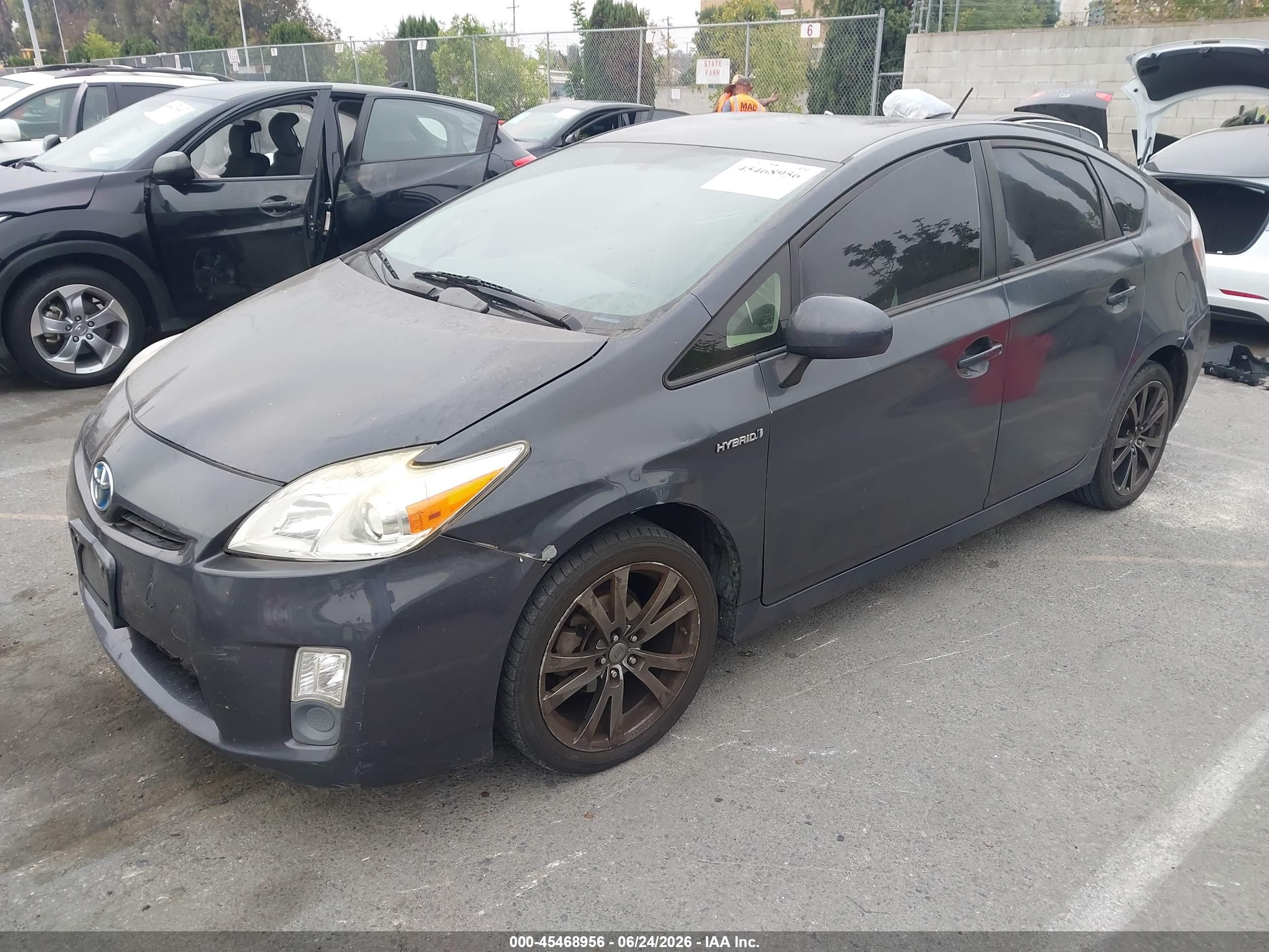 2010 Toyota Prius Iii Gray vin: JTDKN3DU6A0033191